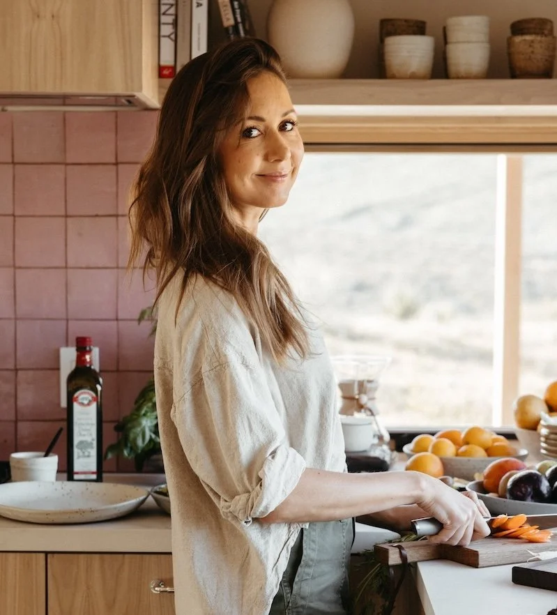 Episode 37: Fall Reset with Camille Styles: How She Prioritizes Each Week, Her Sunday Night Planning Session and A Nervous System Reboot
