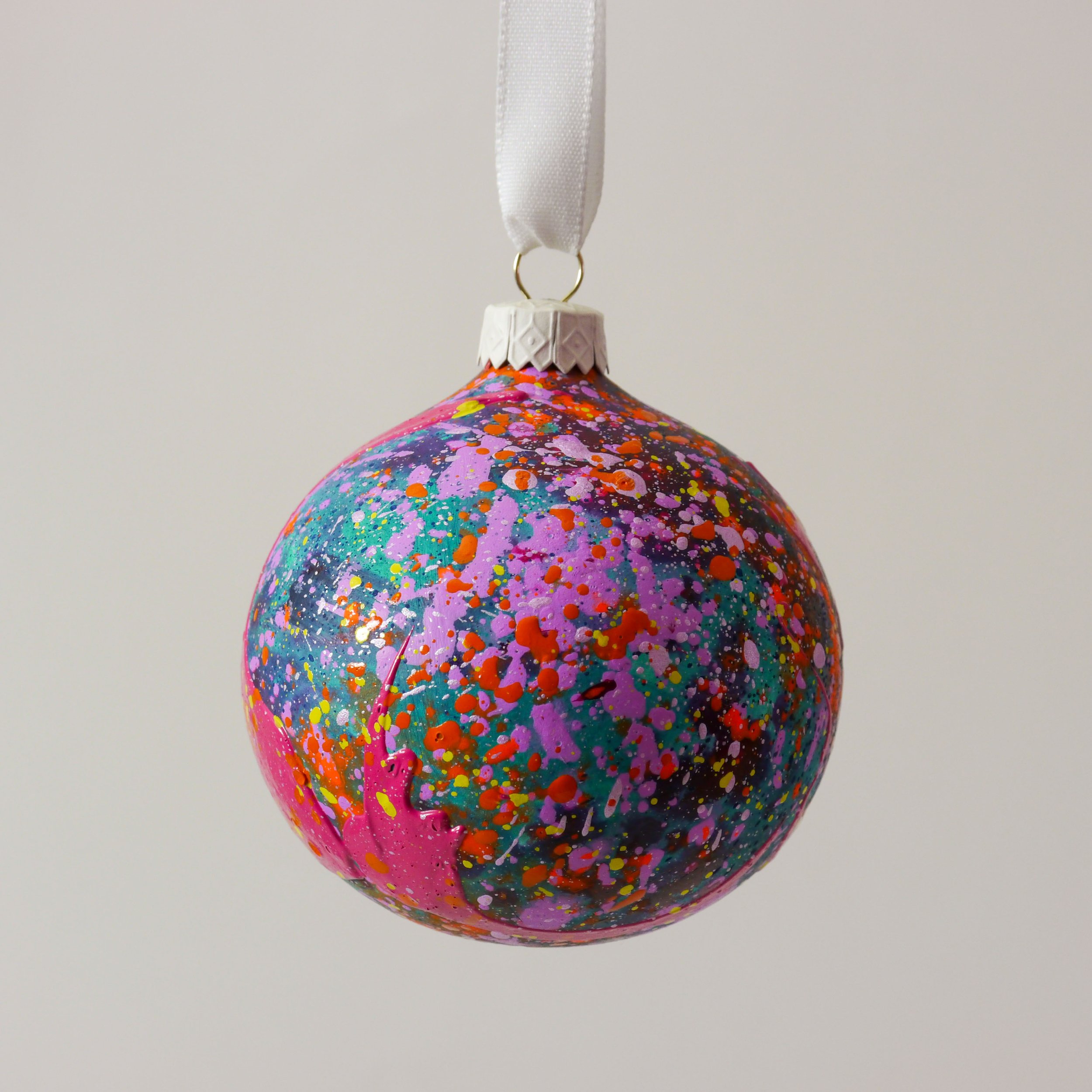 Ltd Edition Bauble 015.jpg