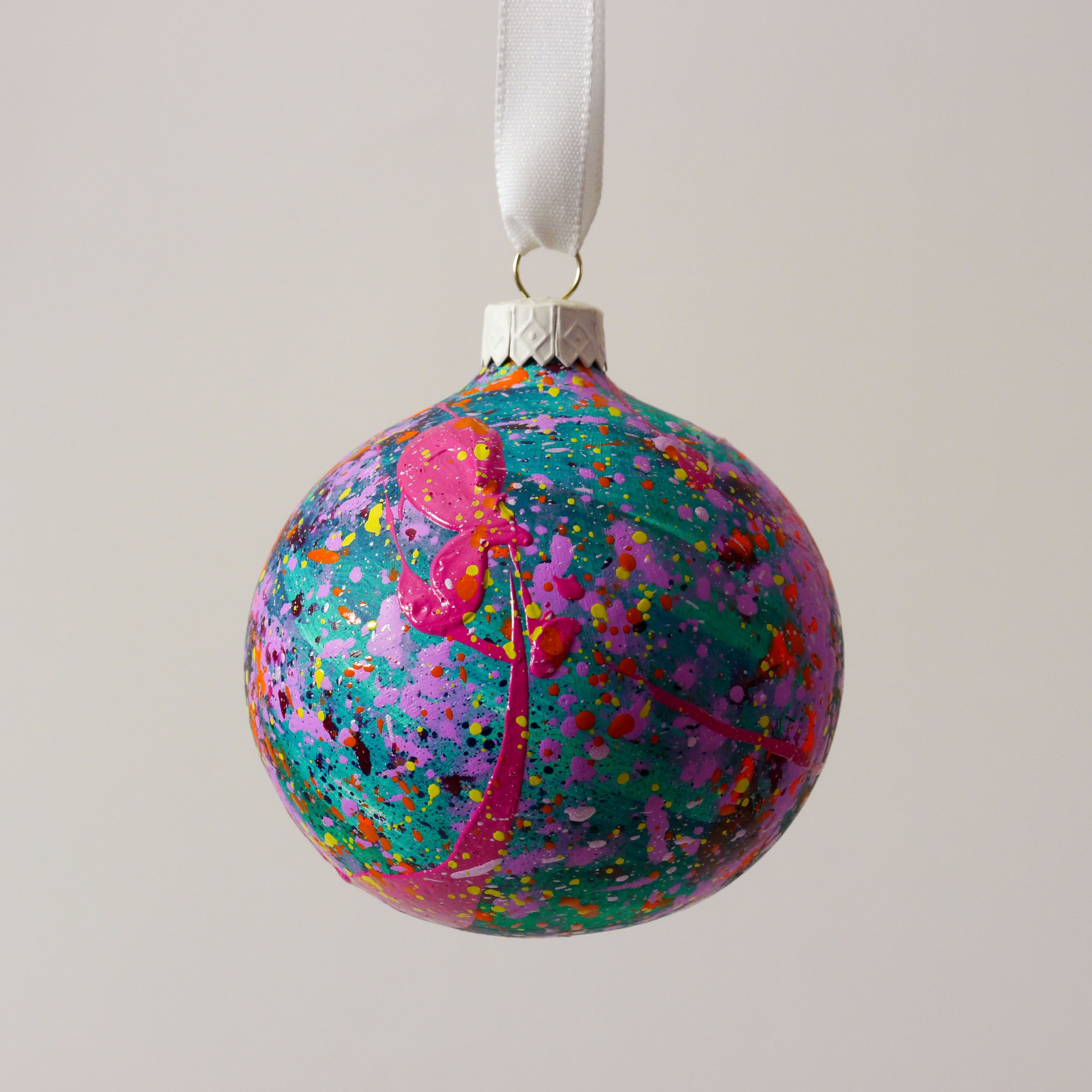 Ltd Edition Bauble 004.jpg