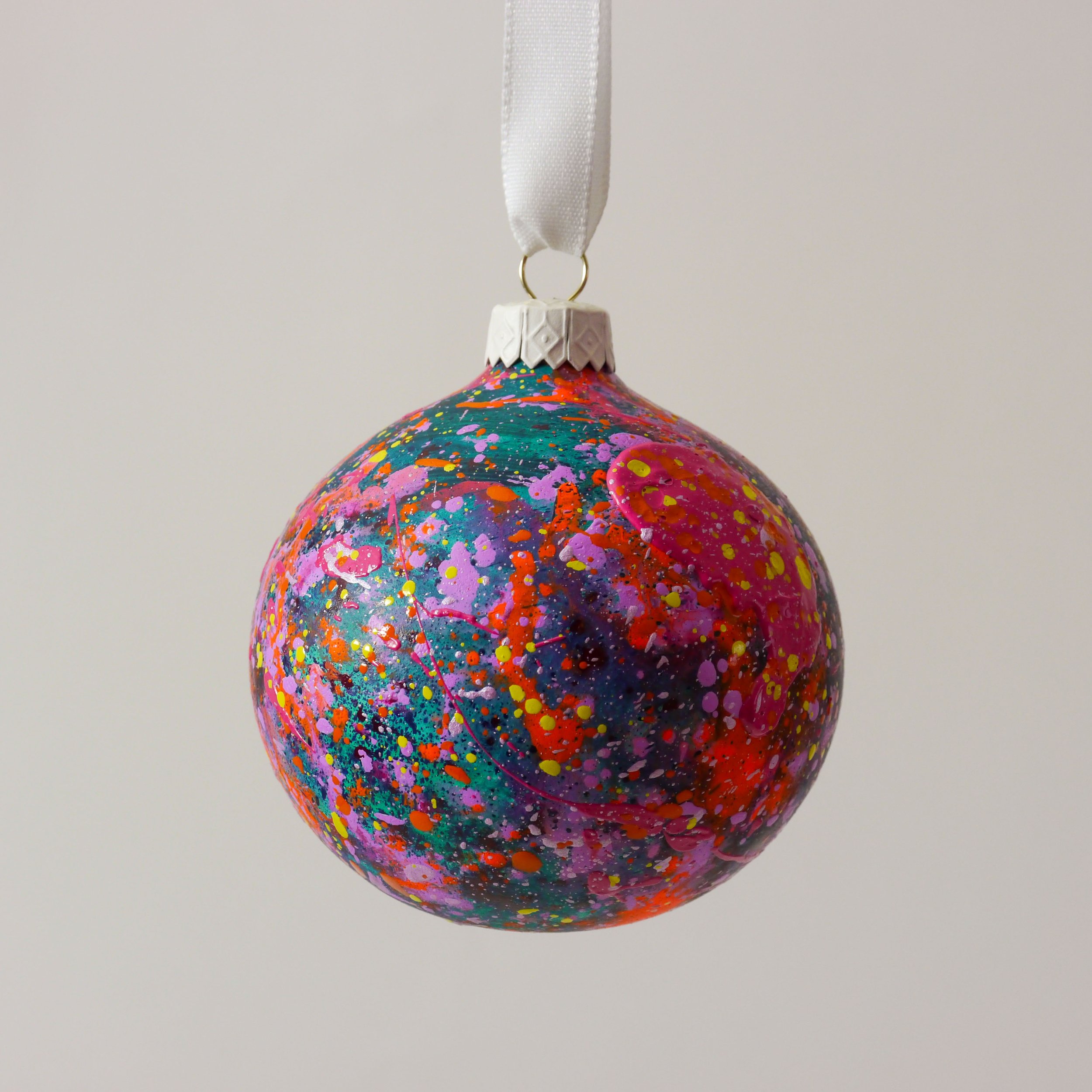 Ltd Edition Bauble 006.jpg