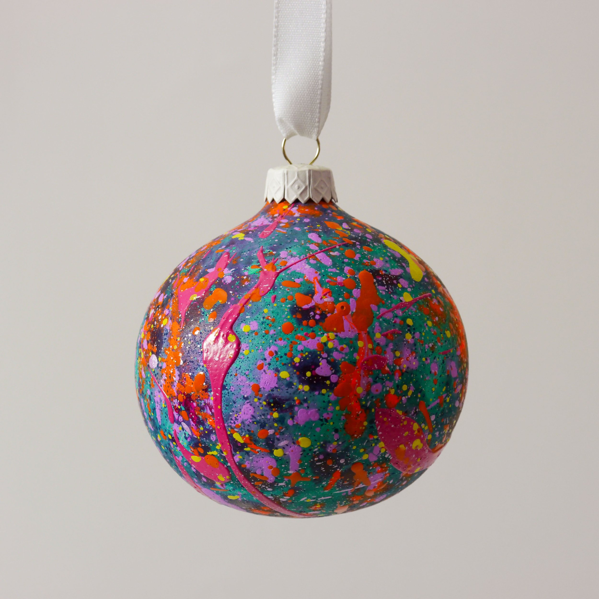 Ltd Edition Bauble 015-3.jpg