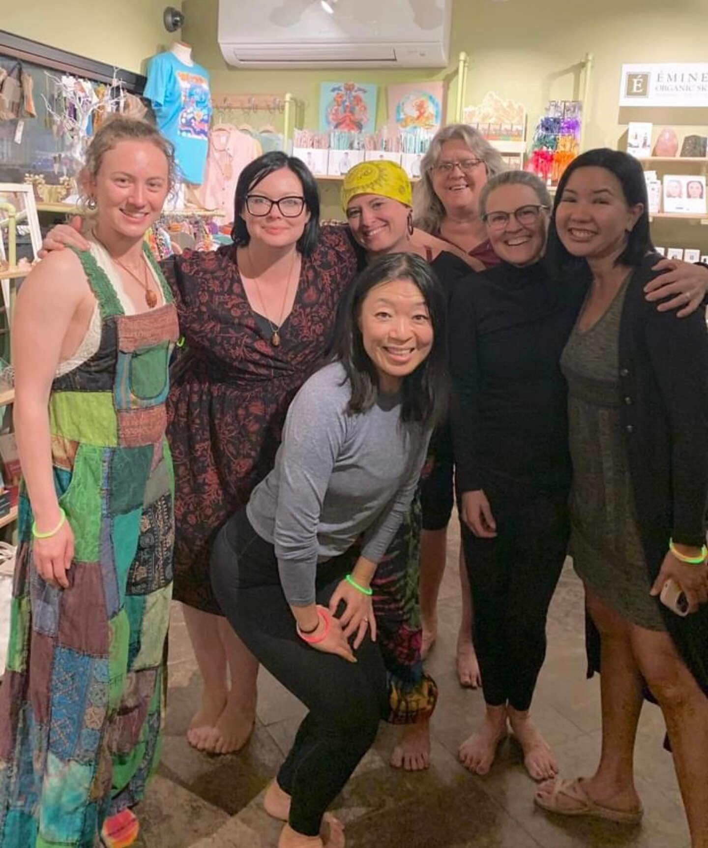 What a blast! Thank you @sunwaterspa for inviting our Yoga Home guides for a night of dancing and soaking! What a fun way to build community! We are so grateful! 🙏☺️💕
#yogahomecos #sunwaterspa #manitouyoga #coloradospringsyoga #yogadanceparty