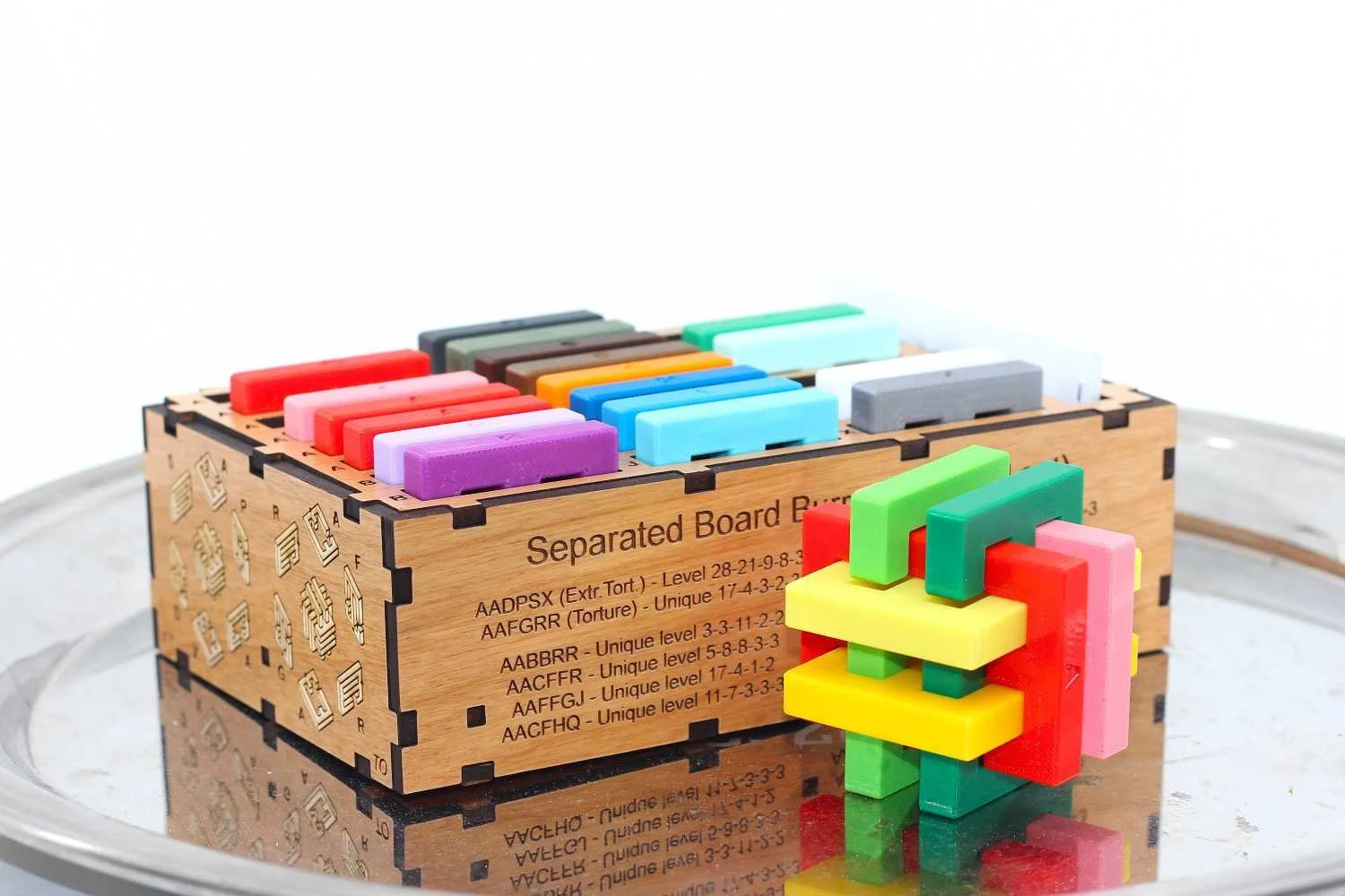 Separated Board Burr puzzle set by Frans de Vreugd
