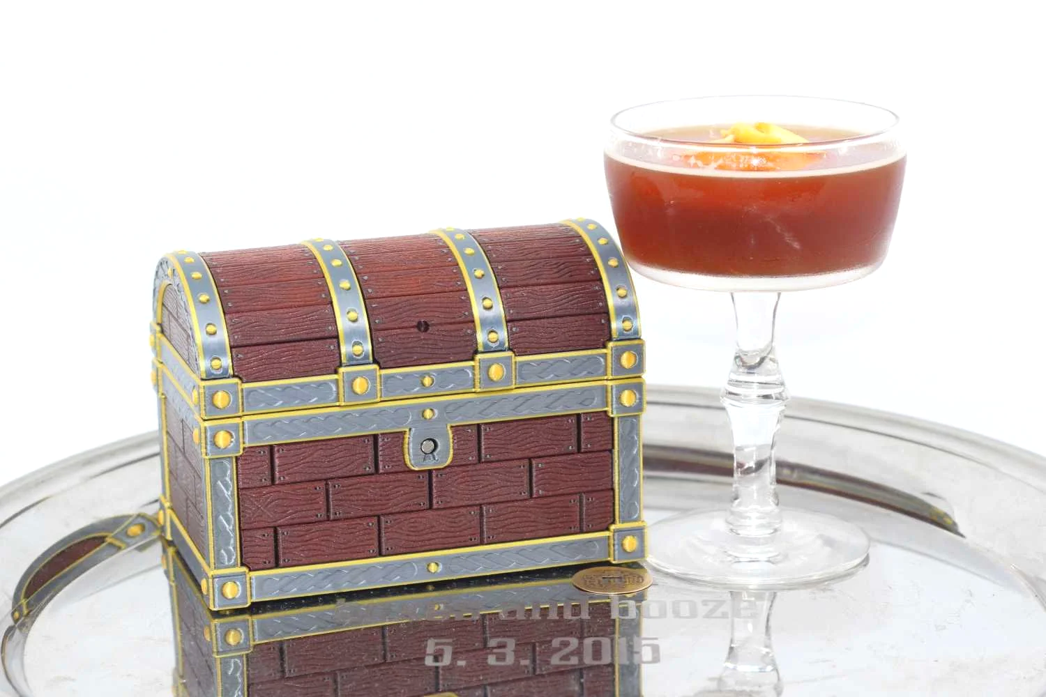 Red Treasure puzzle by Benno de Grote and Blood and Sand cocktail