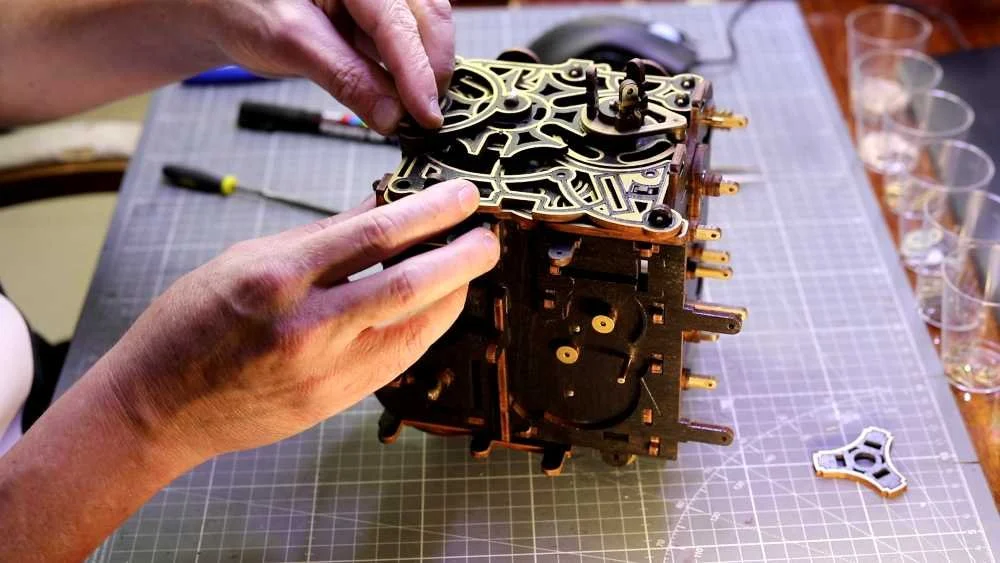 Mecanicarium puzzle box by Christophe Laronde
