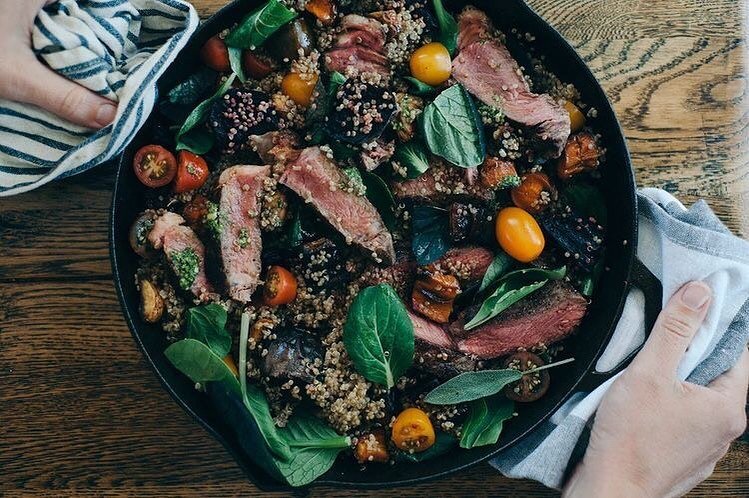 Incredible Giveaway!
WIN
&bull; @ironcladpan cast iron pan valued at $240

&bull; @the_organic_farm_butchery $150 voucher

&bull; @nutritionbyginarose Starting solids &amp; Feed the Family books.

What we cook our food in is important; cast iron is n
