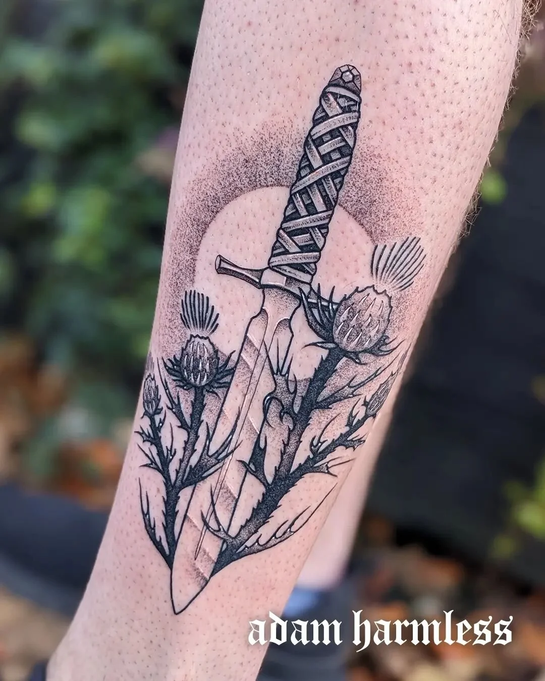 DAGGAAAAA for Chris the other day! What's your weapon of choice?⁠
.⁠
Eco-conscious and Vegan tattooing 🌱💚⁠
Based at @harmlesstattoo⁠
For enquiries, please email hello@adam-willett.com or visit www.adam-willett.com⁠
.⁠
#harmlesstattoo#blackworktatto