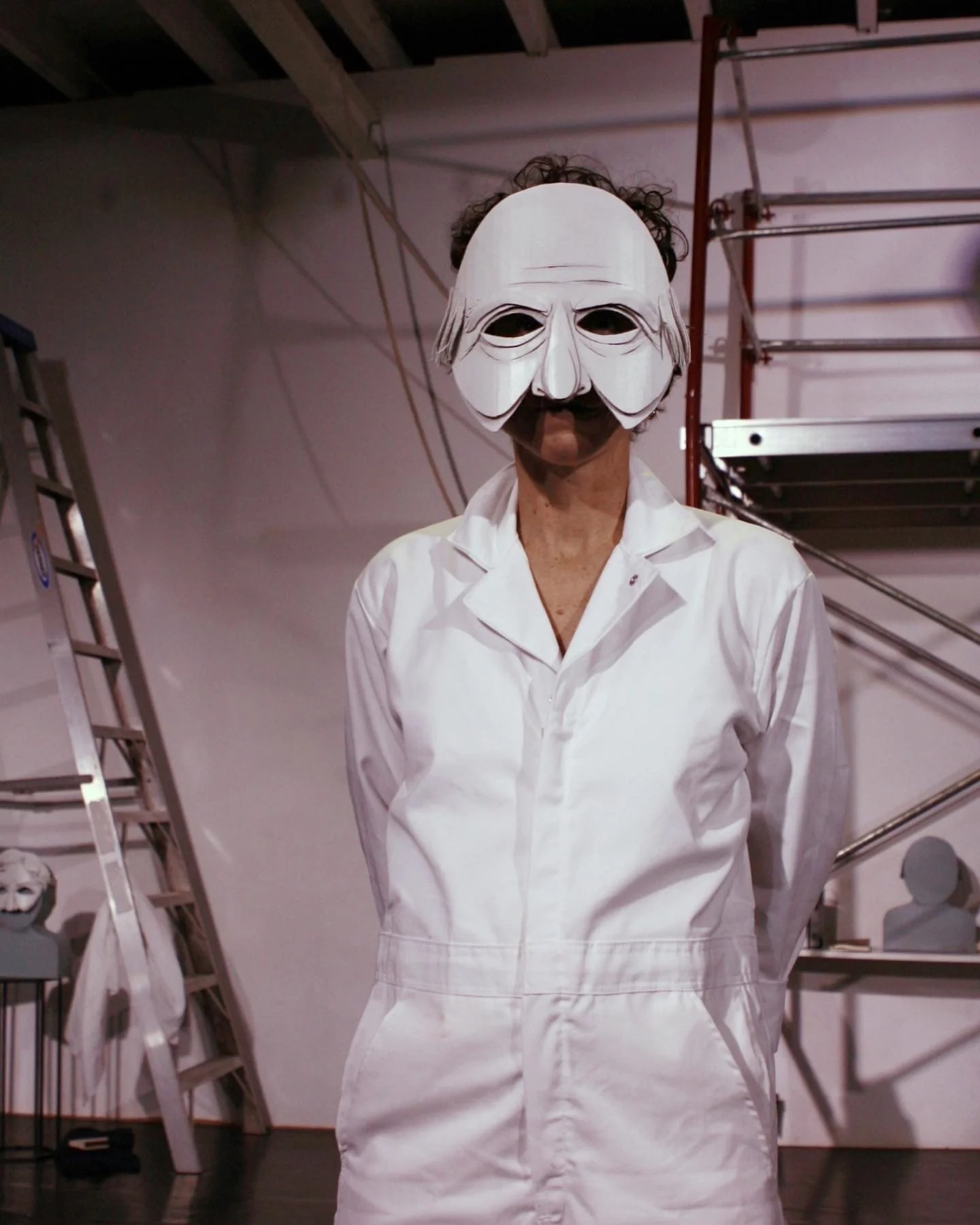 King mask for Medea, 2022.