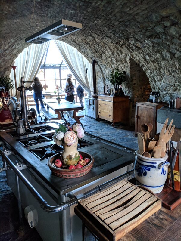 Castello di Vicarello Kitchen.jpg