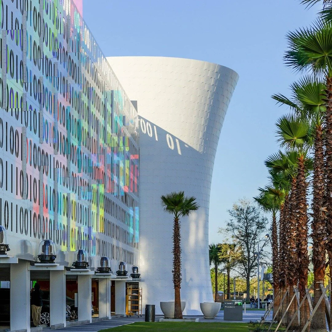 Highly #connected.

Lake Nona's exclusive @verizon 5G broadband makes getting results faster for every size of business. The 5G Innovation Hub is where companies can learn, develop and collaborate to make the most of this extra-fast connection speed.