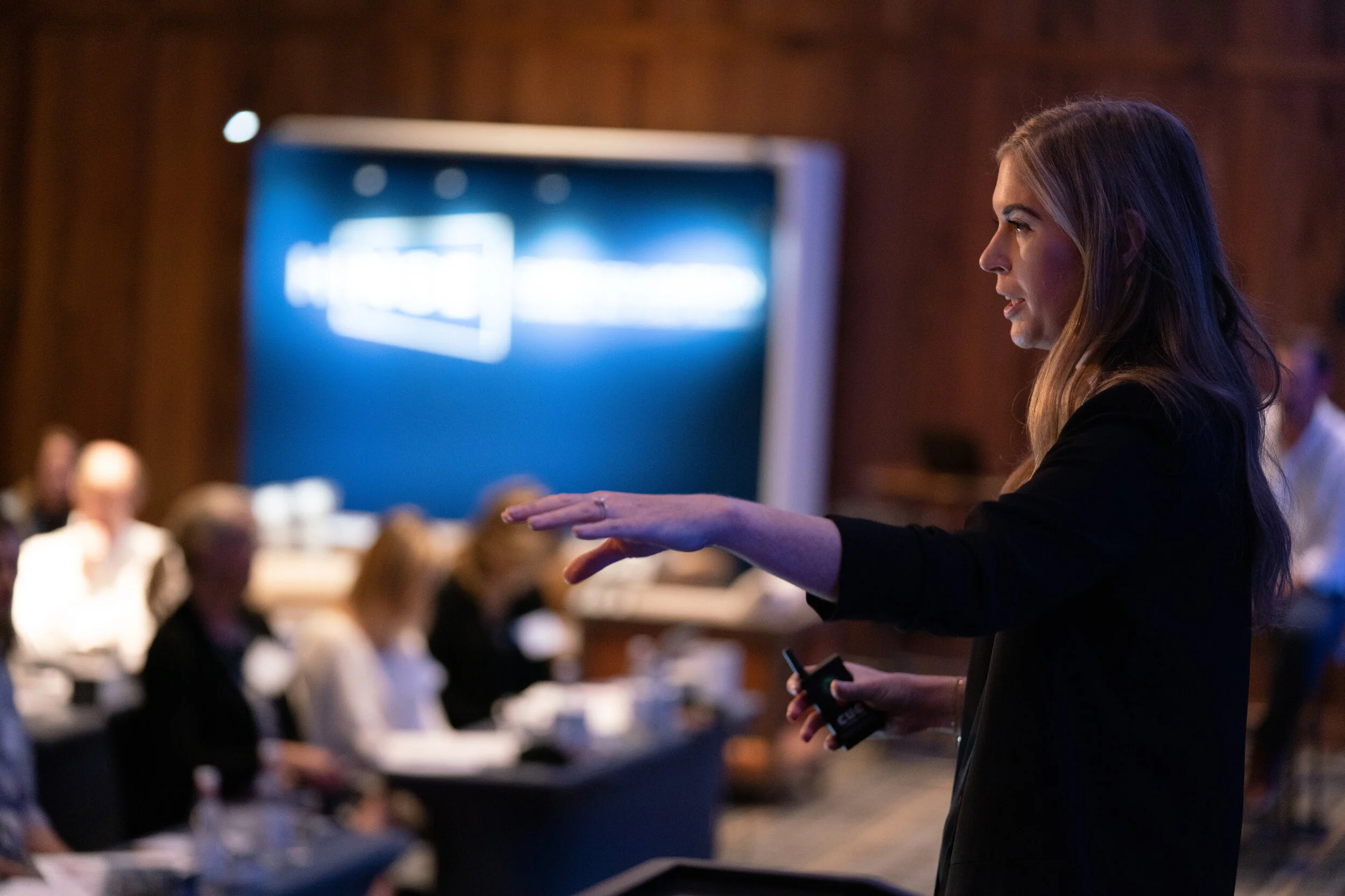 Where to Find HINGE Online this October