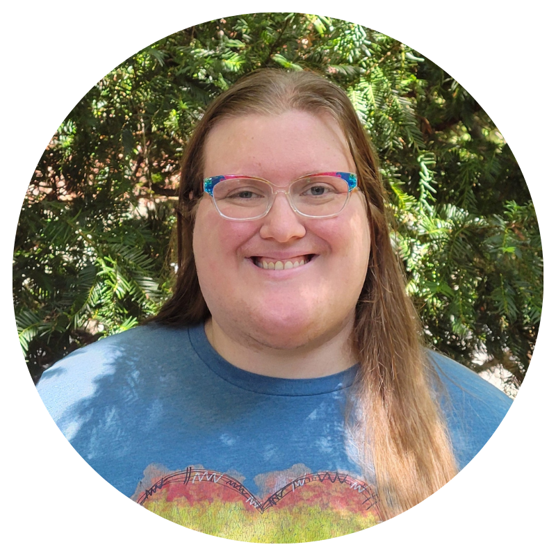 Sarah Grace Tuttle circle photo.png