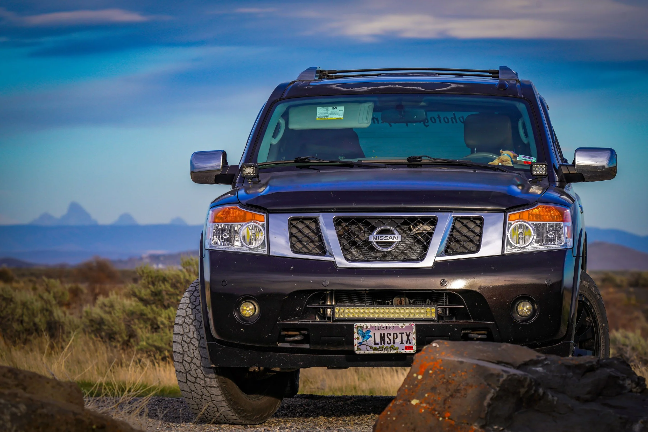 Love that you can see the Tetons peaking out!