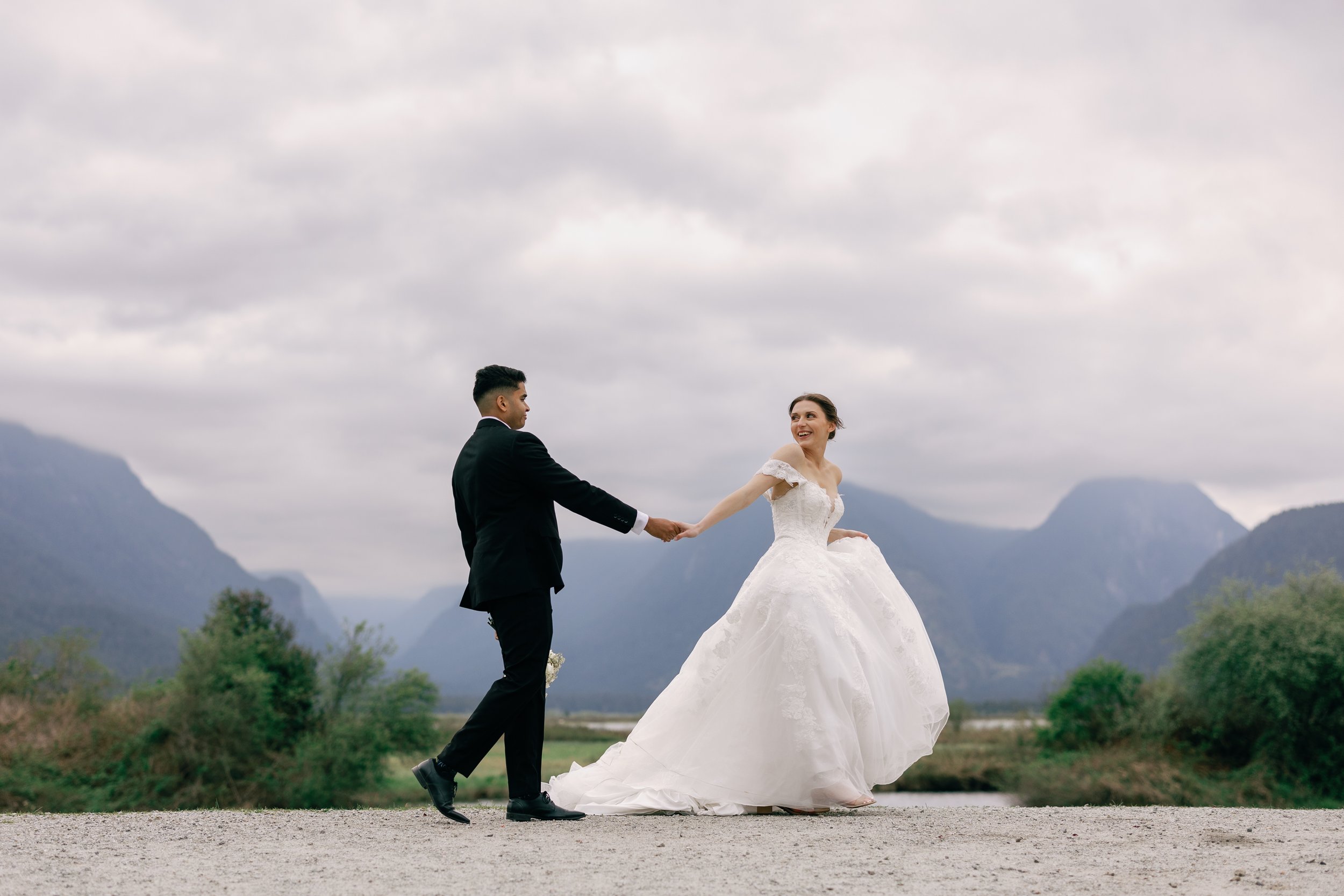 A Fairytale Wedding Journey at Swaneset Bay Resort with Anna and George