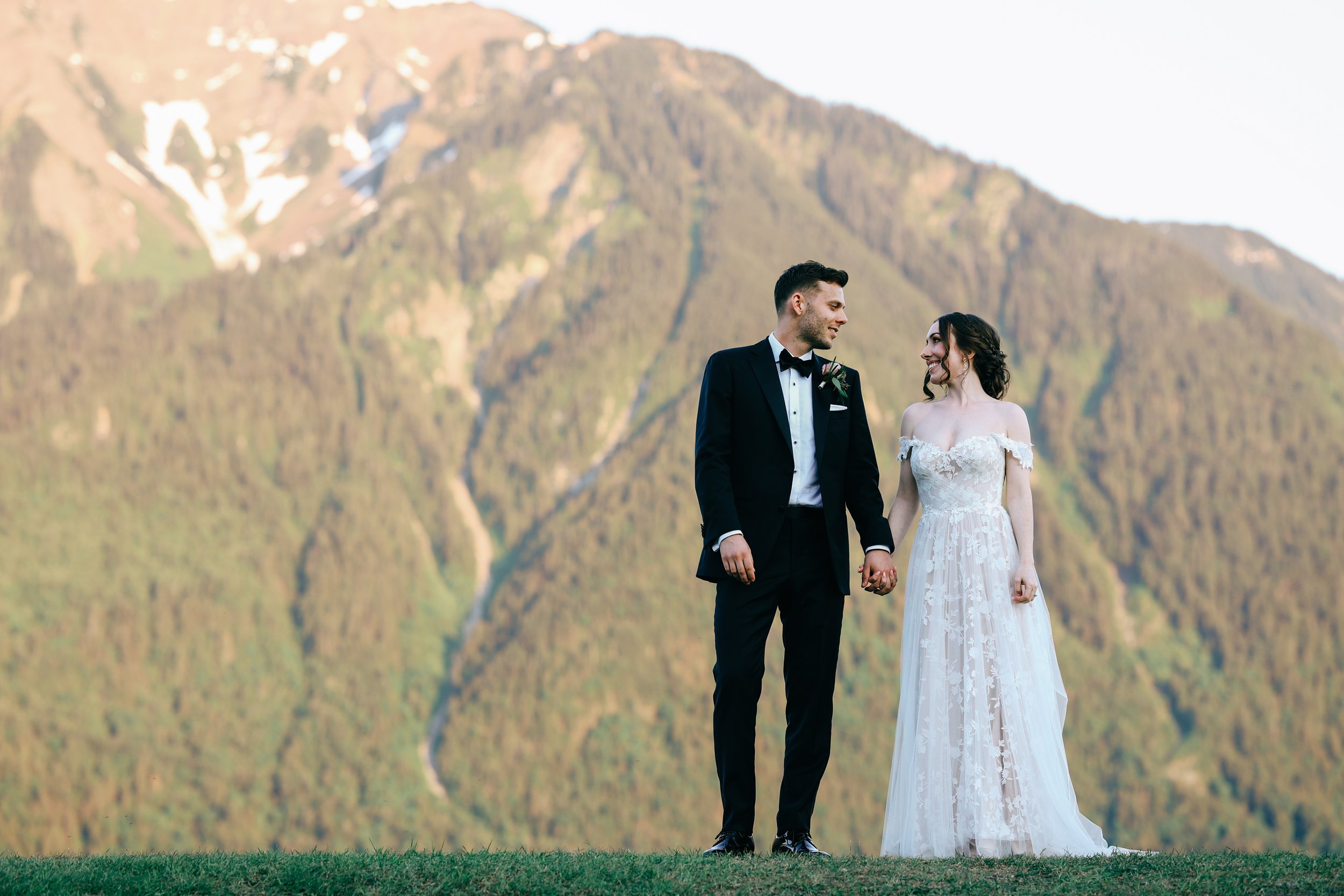 A Perfect Summer Wedding at Fraser River Lodge: Danica and Dallas Tie the Knot