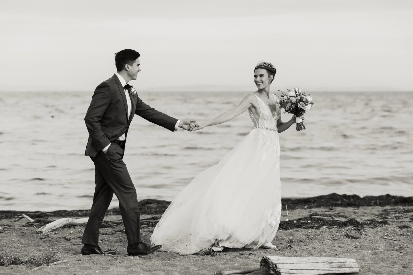 A + I 💕 

deminphotography.com

#vancouverweddingphotography  #vancouverweddingphotographer #weddingphotography #engagement #proposal #love