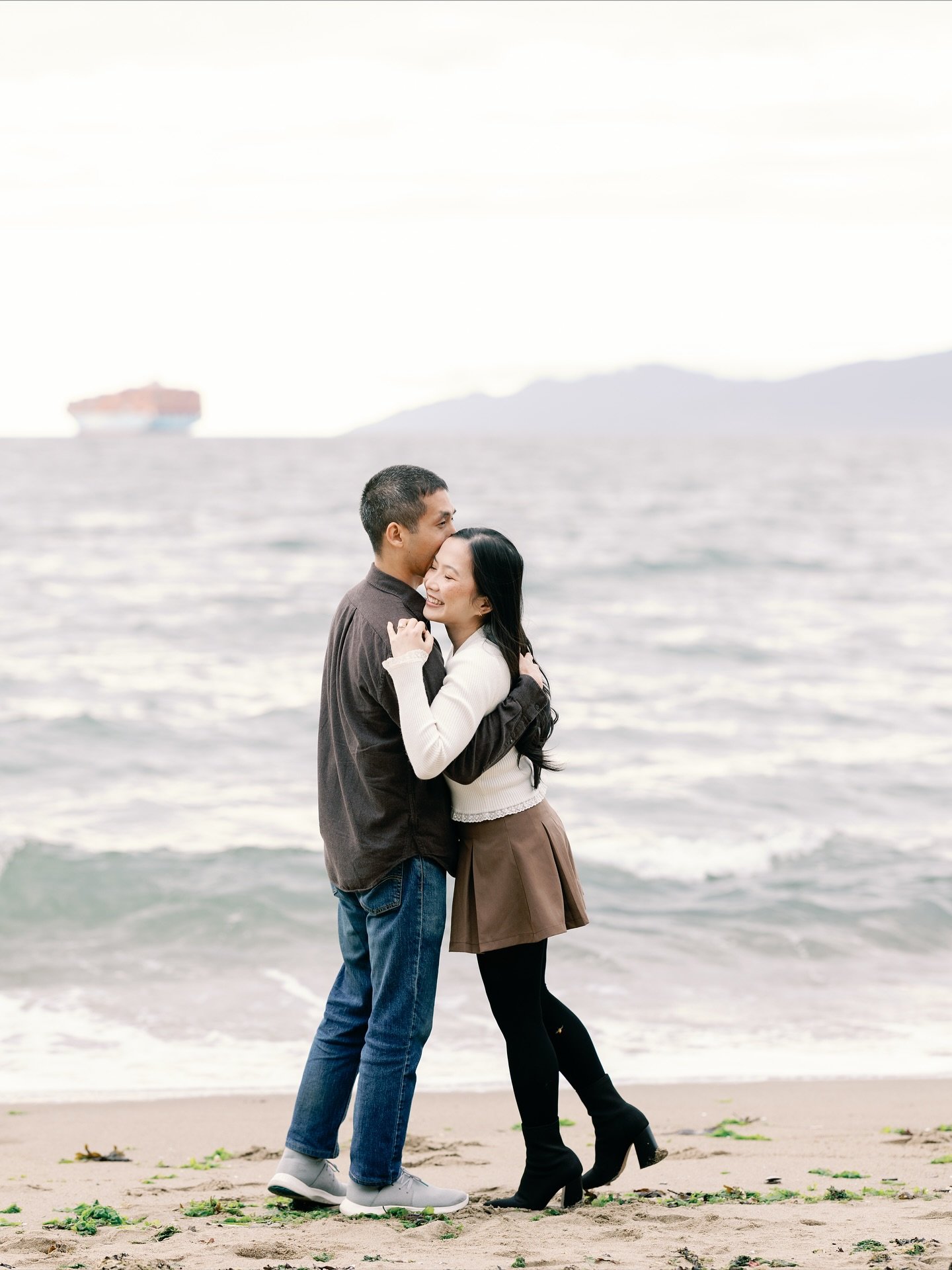 E+A 💍 

deminphotography.com

#vancouverweddingphotography  #vancouverweddingphotographer #weddingphotography #engagement #proposal #love