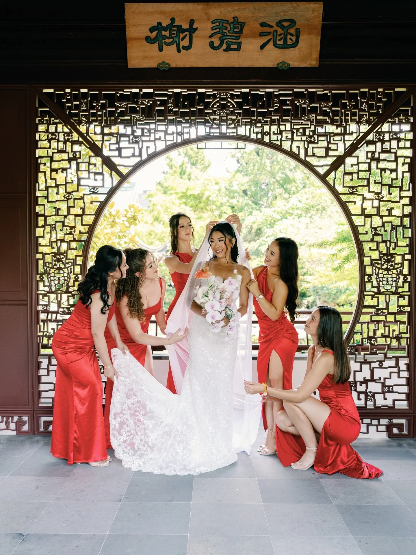 Melanie 💐 

deminphotography.com

#vancouverweddingphotography  #vancouverweddingphotographer #weddingphotography #wedding #bride