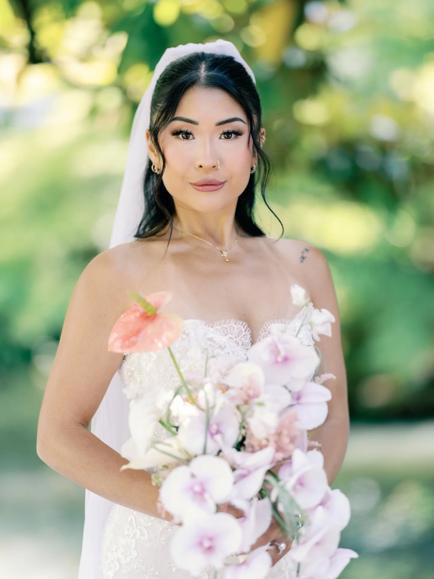 Melanie 💐 

deminphotography.com

#vancouverweddingphotography  #vancouverweddingphotographer #weddingphotography #wedding #bride