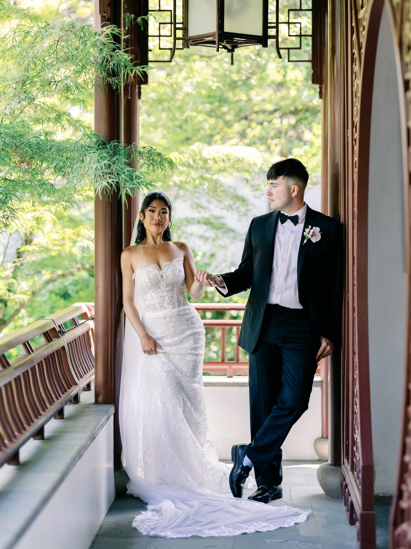 M + A 💕 

deminphotography.com

#vancouverweddingphotography  #vancouverweddingphotographer #weddingphotography #wedding #bride