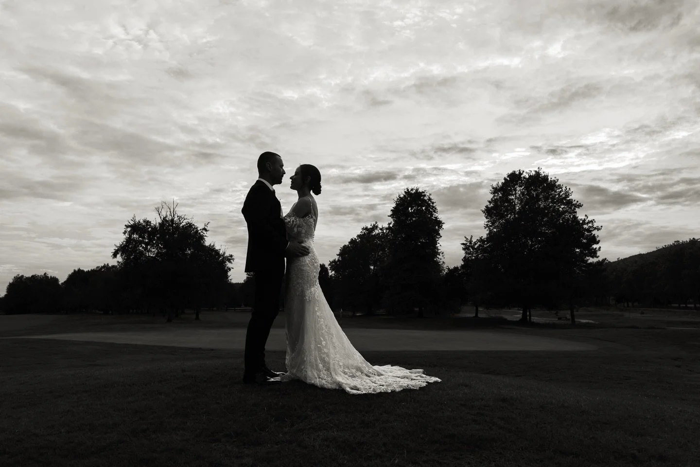 N +K 💍

deminphotography.com

#vancouverweddingphotography  #vancouverweddingphotographer #weddingphotography #wedding #bride