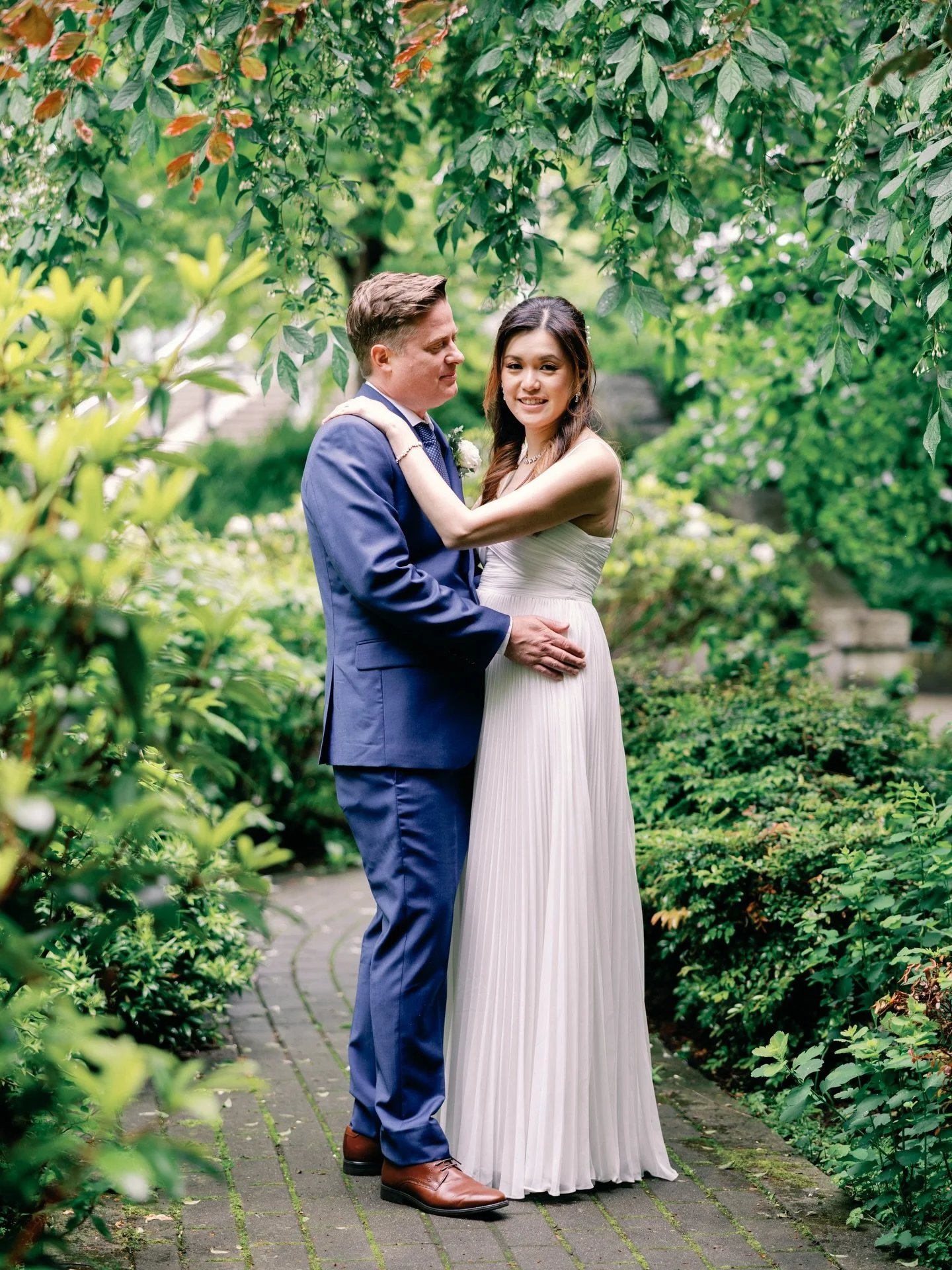 C + S 💕 

deminphotography.com

#vancouverweddingphotography  #vancouverweddingphotographer #weddingphotography #wedding #bride