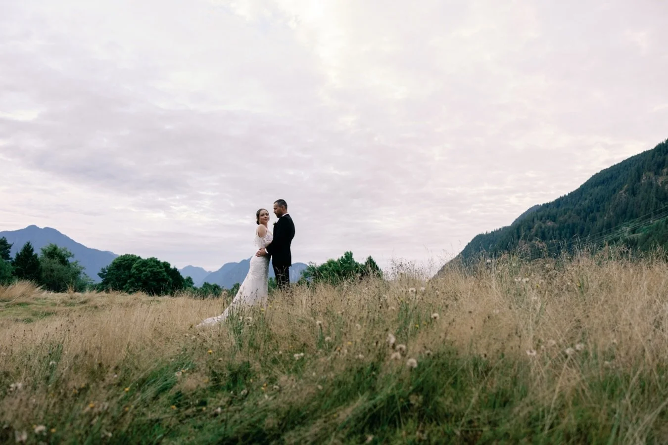N + K 💕 

deminphotography.com

#vancouverweddingphotography  #vancouverweddingphotographer #weddingphotography #wedding #bride