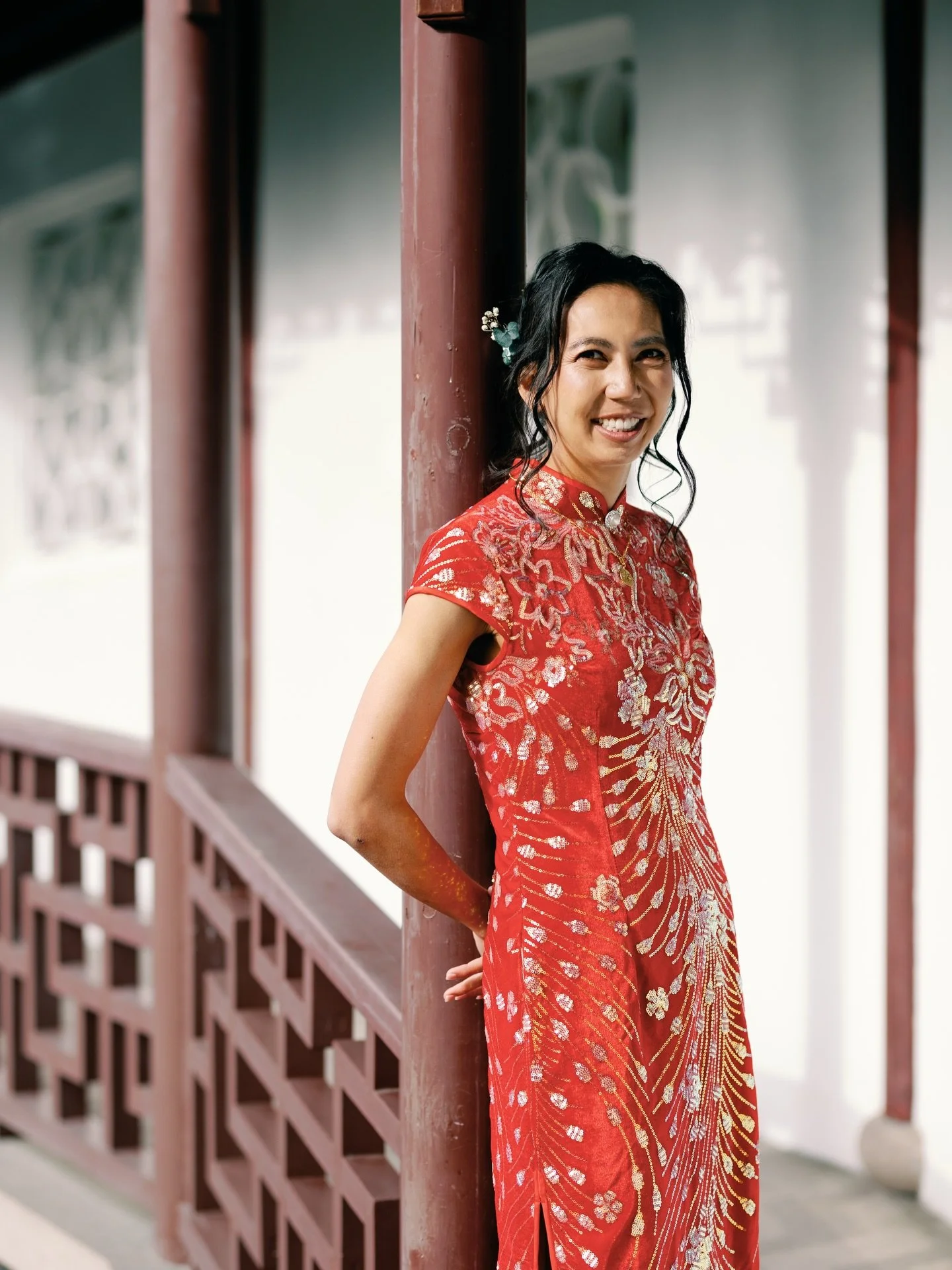 Tea ceremony for Jessica and Adam at beautiful Chinese garden. Second shooter: @eves_photocreations 

deminphotography.com

#vancouverweddingphotography  #vancouverweddingphotographer #weddingphotography #wedding #bride