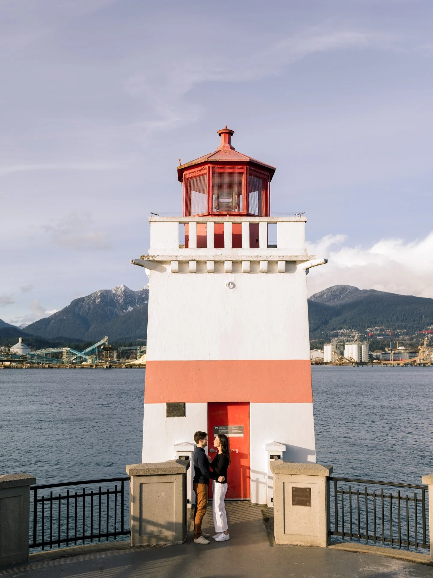 T + B 💍 

deminphotography.com

#vancouverweddingphotography  #vancouverweddingphotographer #weddingphotography #engagement