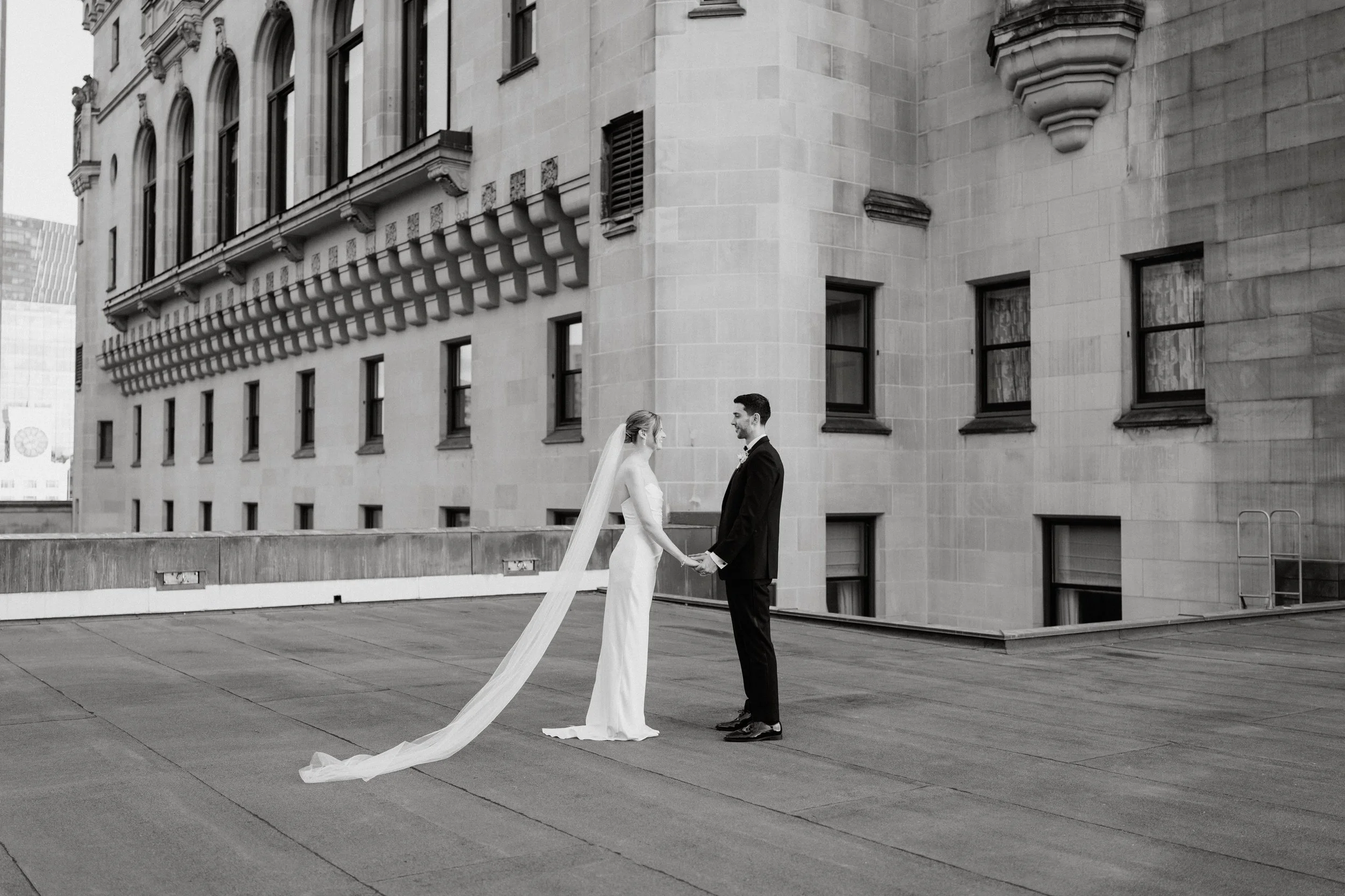 C + М 💕 black and white classic 

deminphotography.com

#vancouverweddingphotography  #vancouverweddingphotographer #weddingphotography #wedding #bride