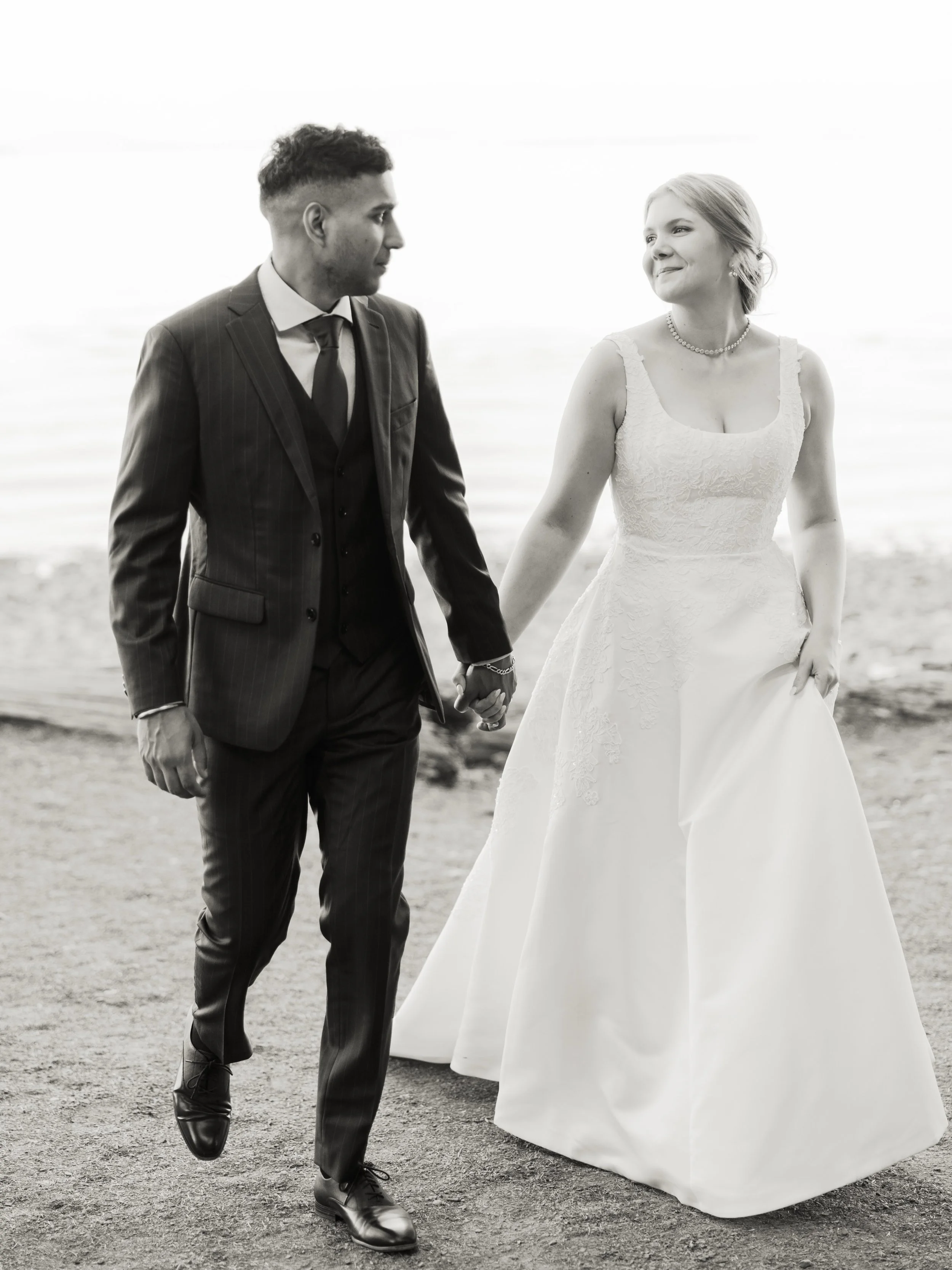 G+S 💕 in black and white 

deminphotography.com

#vancouverweddingphotography  #vancouverweddingphotographer #weddingphotography #wedding #bride