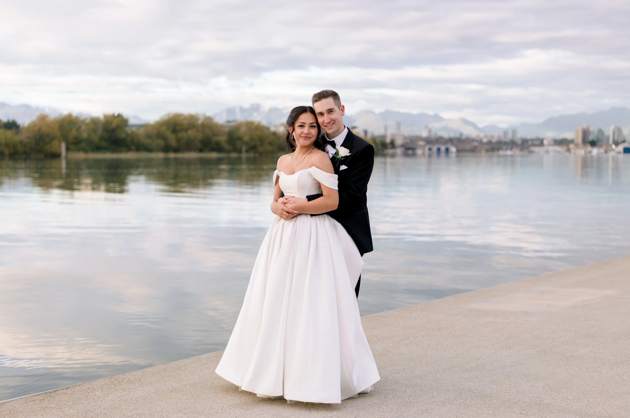 Congrats to Cassy and Will! 💕 

deminphotography.com

#vancouverweddingphotography  #vancouverweddingphotographer #weddingphotography #wedding #bride