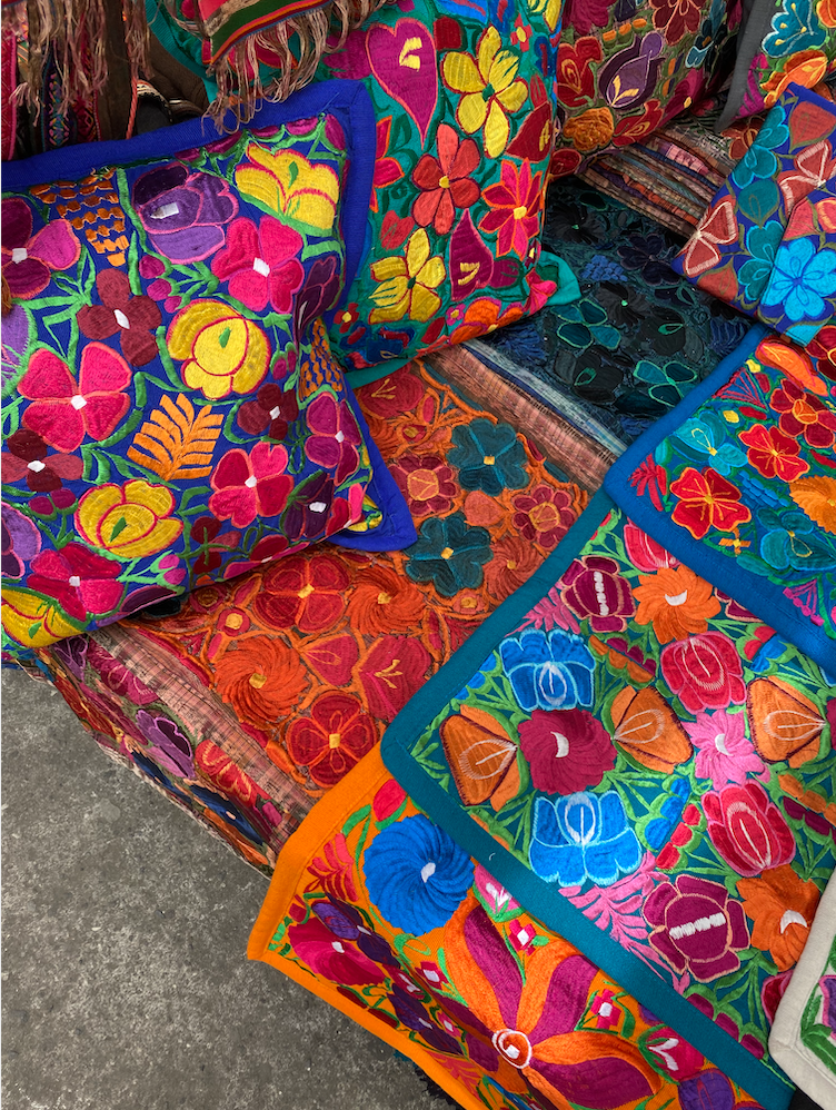 textiles in quito mbm.png