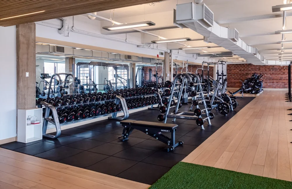Gym Membership — Vic Studios