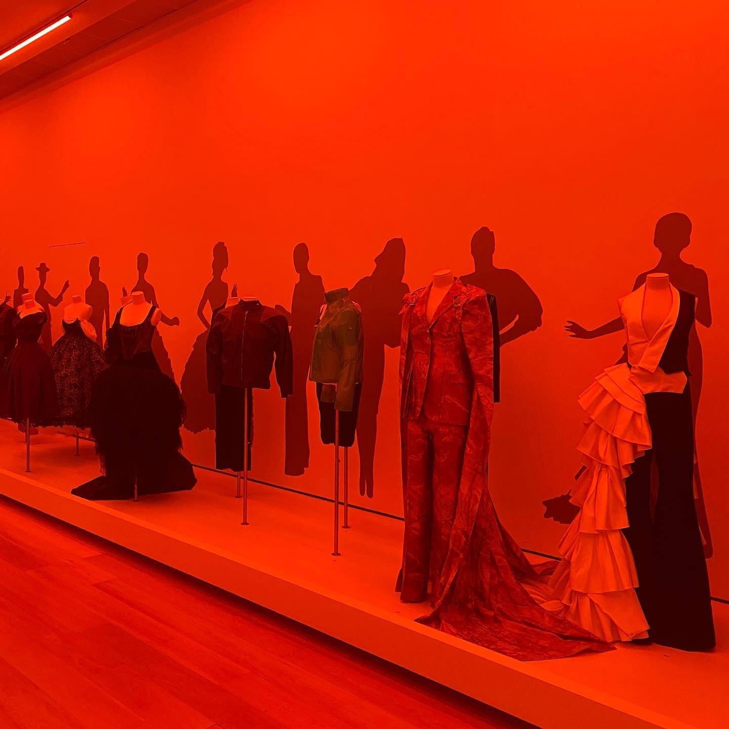 G E N D E R Q U A K E 

Liberation, Appropriation, Rejection

@scadmoa