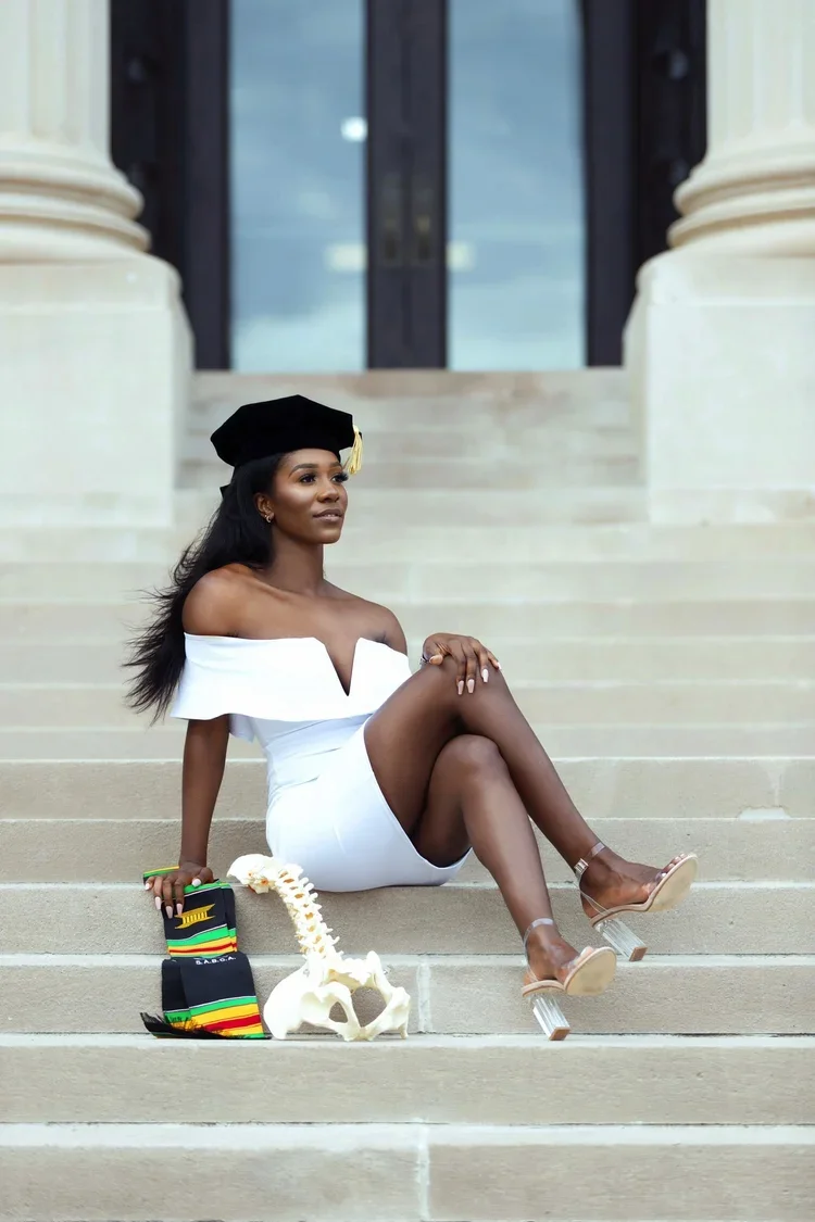 Capturing the Perfect Graduation Moment: Tips and Ideas for Stunning Graduation Photography