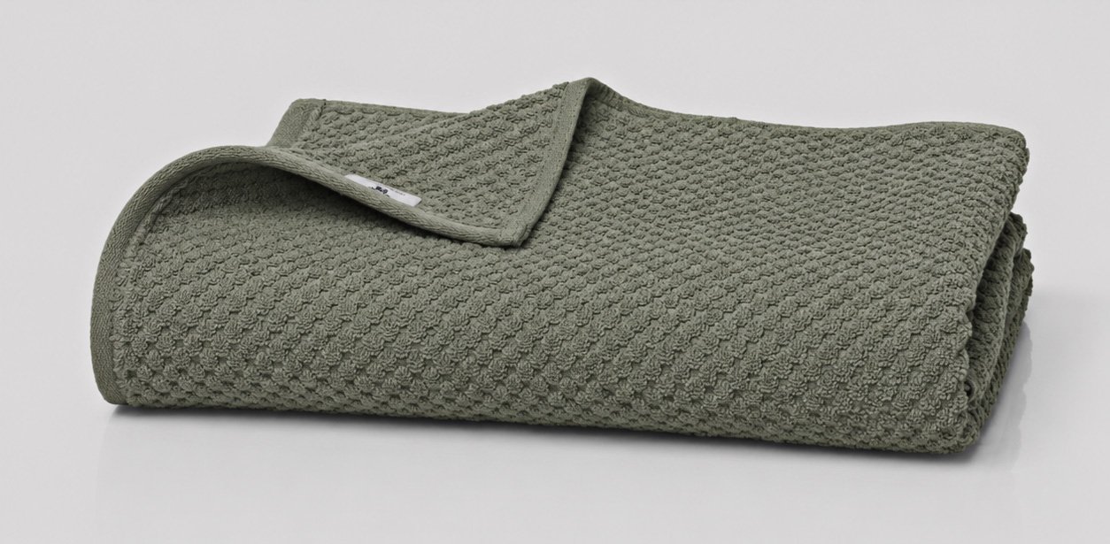 greentowel2.jpg