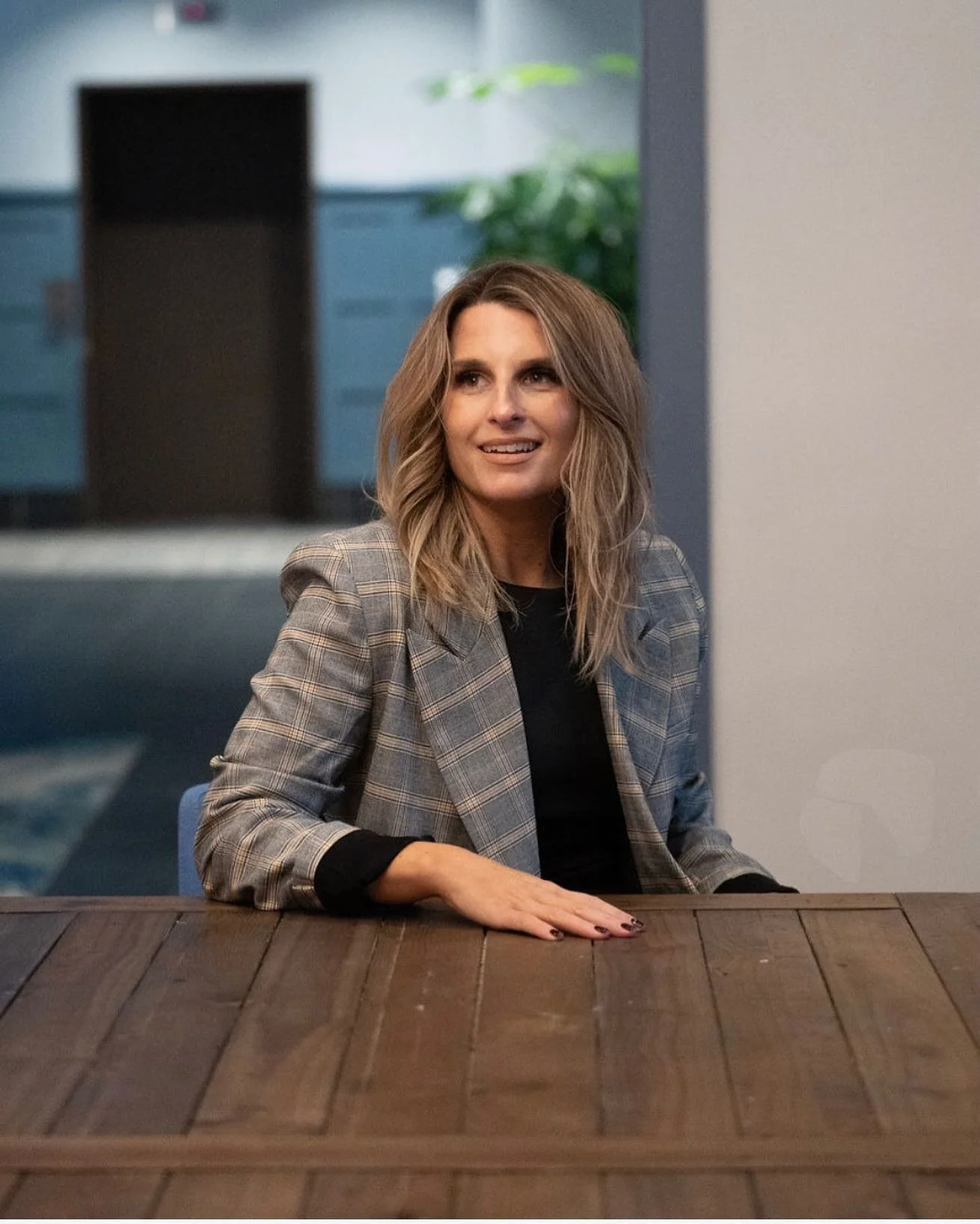 Let me spill some New Year&rsquo;s ☕️ for you...

because today we&rsquo;re talking about the BEST and WORST times of year to look for a job. What you should know:
⠀
🫖 January and February are the most popular hiring months. Period.⠀
⠀
While you may