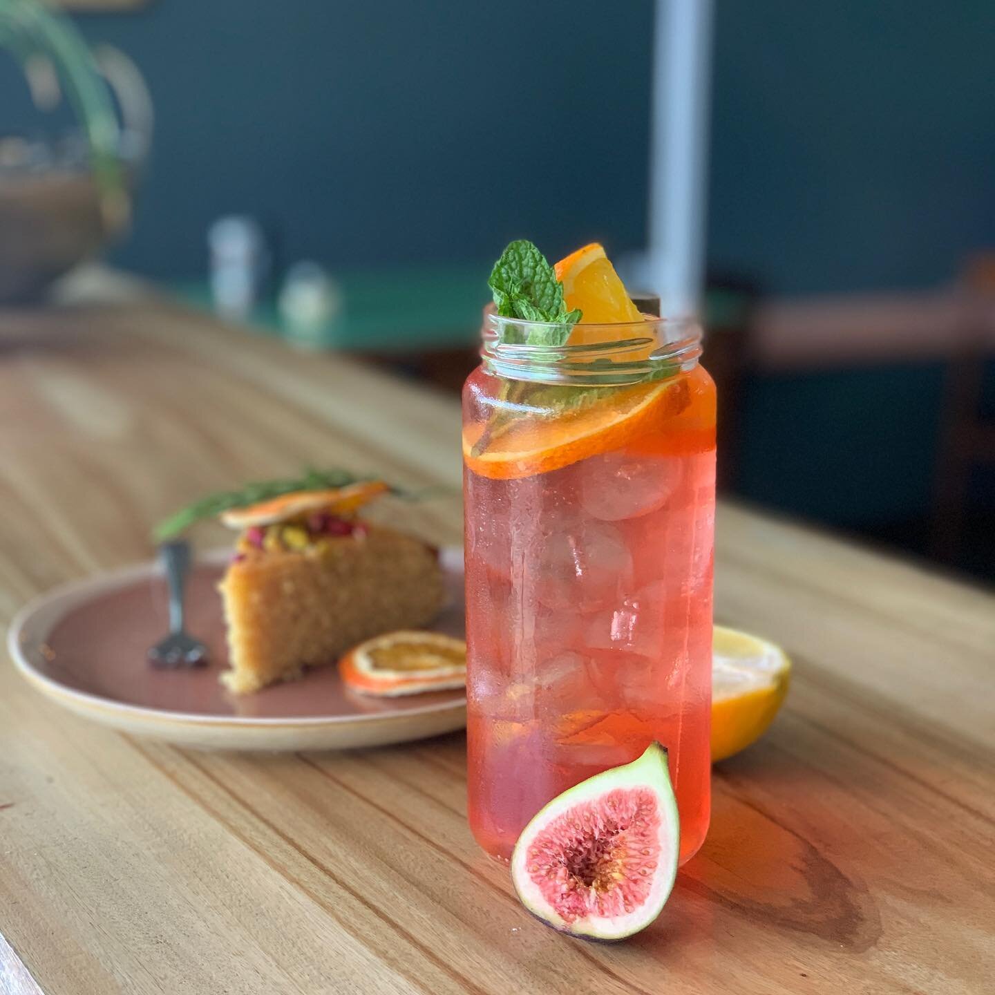 Stop and smell the roses... Rose lemonade and Persian Love cake 🌹🍰