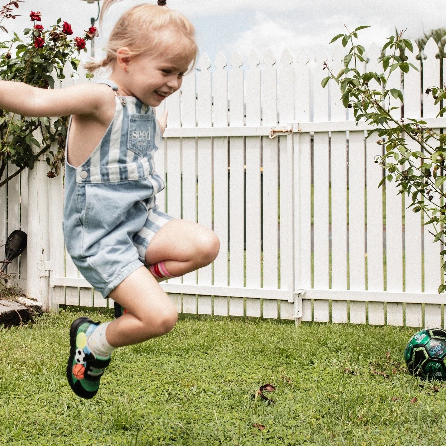 What&rsquo;s your little one&rsquo;s shoe personality? 👟🌈

A) The playground speedster 🏃&zwj;♂️
B) The fashion icon 💁&zwj;♀️
C) The mud magnet 🪵

Drop their letter below! ⬇️

#PopAndWeaselKids #PopAndWeaselAdventures #PopAndWeaselShoes #LittleLe