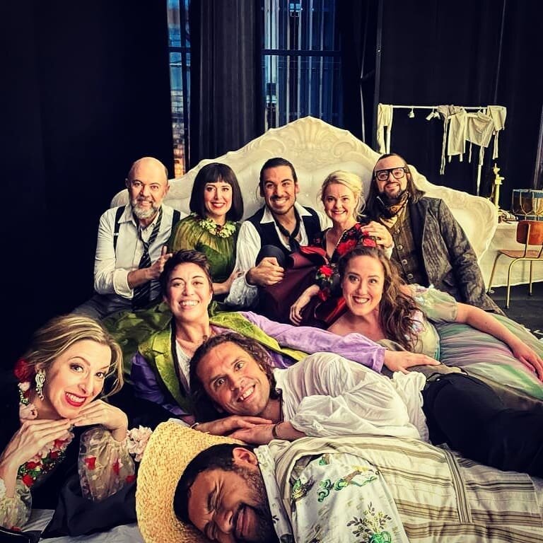 Filled to the brim with admiration &amp; warmth for these incredible people 😍❤️🥰

#kiwi #chasingthedream #lenozzedifigaro #nzopera #thebigopera #operasingersofinstagram