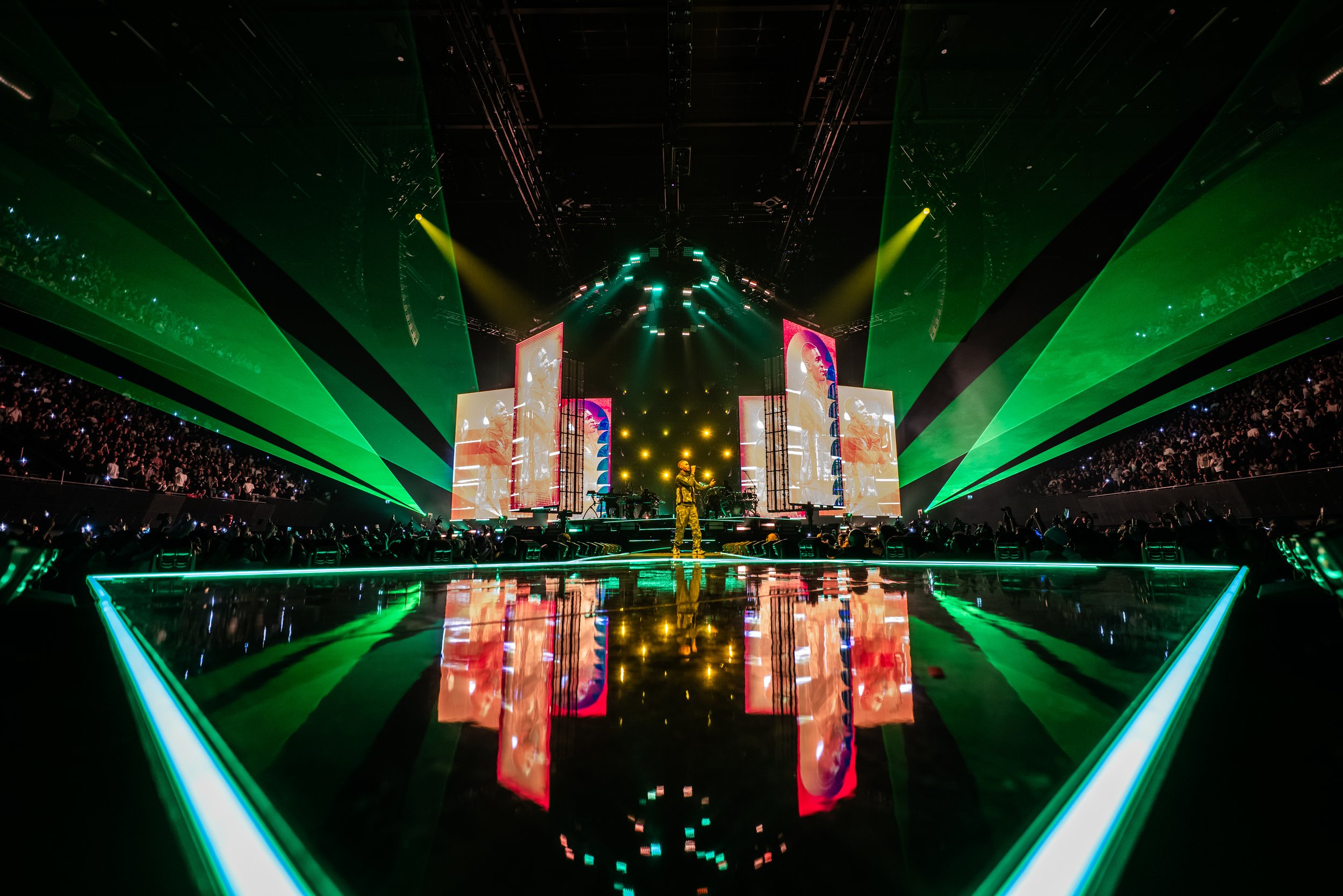 Dave - The Boy Who Played The Harp Tour 2026 - European Tour - LED walls delivered, 8 moving Roe Vanish LED on tracking and IMAG LED provided by Universal Pixels