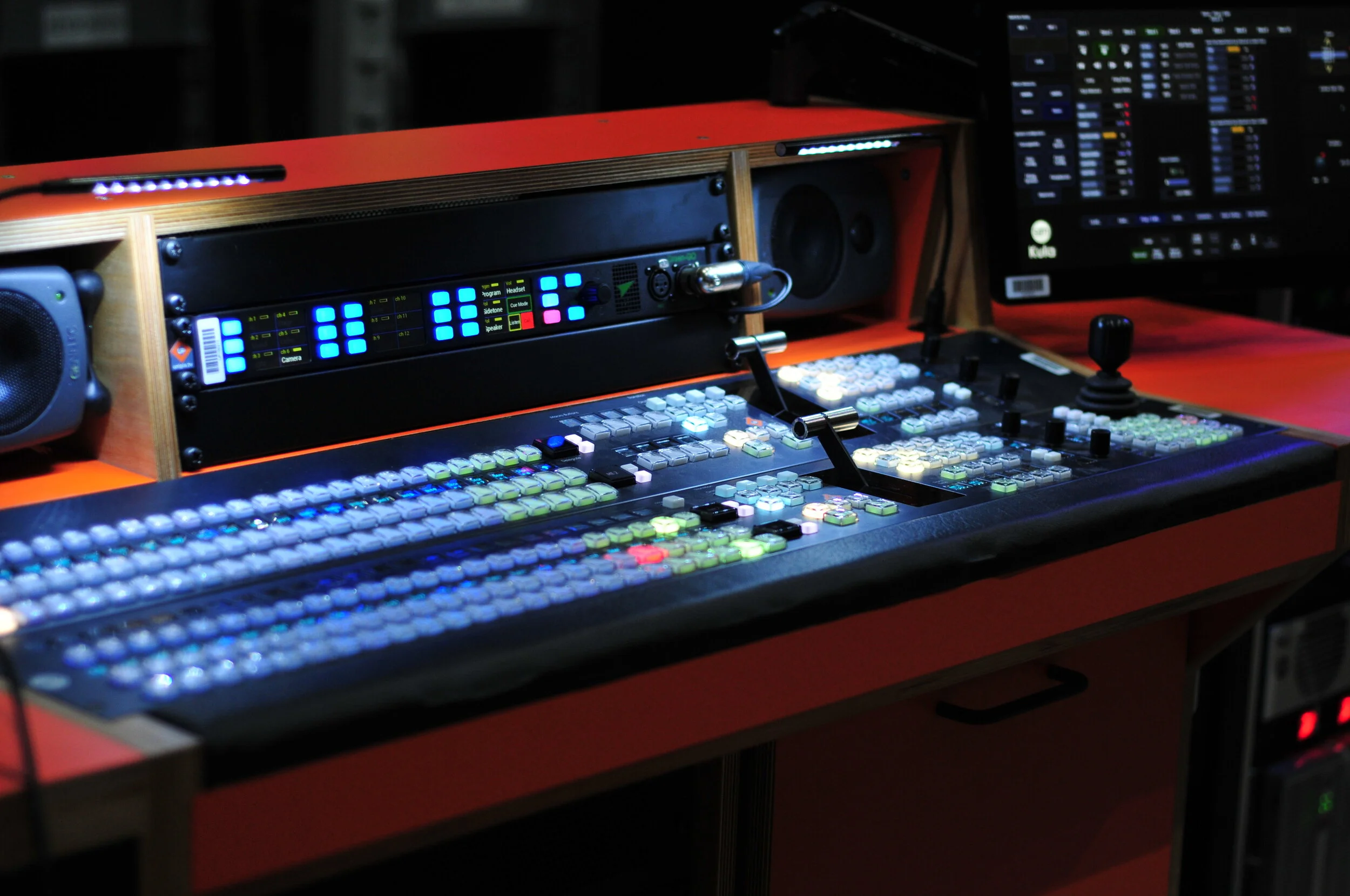 Universal Pixels - making your vision reality