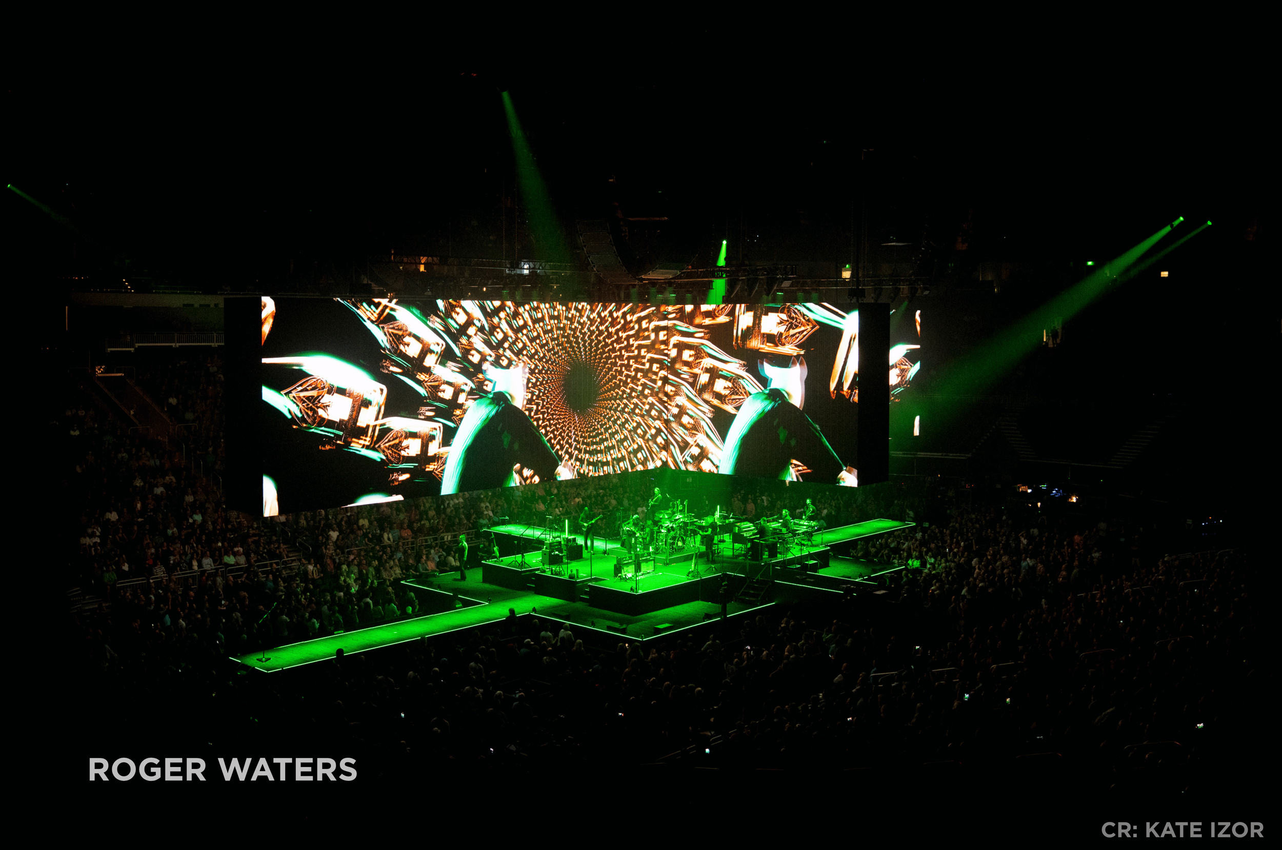 ROGER_WATERS_CREDIT_KATE_IZOR_2022