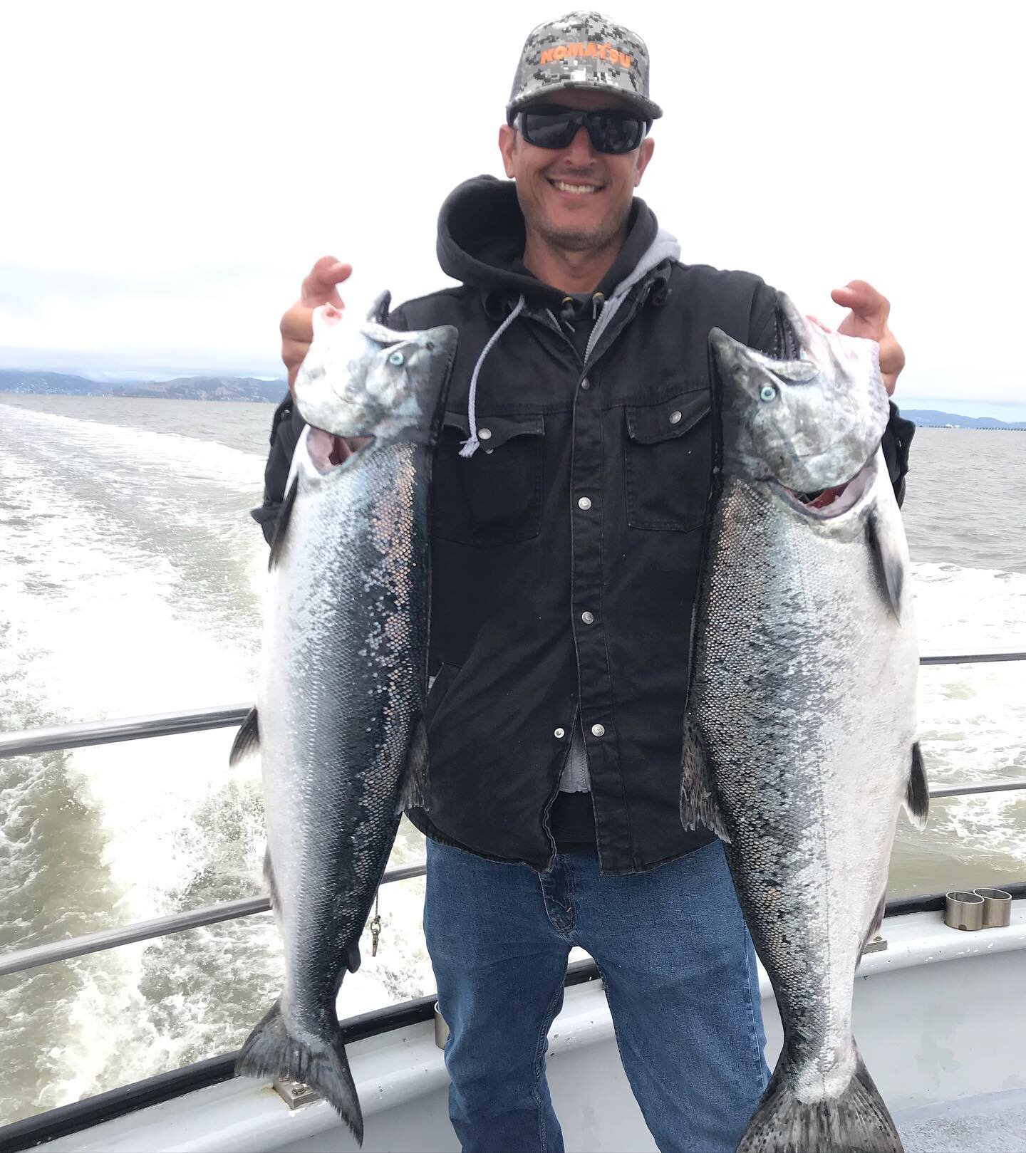 15 Limits by 10am! Good people and great fishing!! The fish are on the bite don&rsquo;t miss out on the action!! We have 2 spots open tomorrow! Book online at fishemeryville.com or visit our website at pacificpearlcharters.com! #fishemeryville #pacif