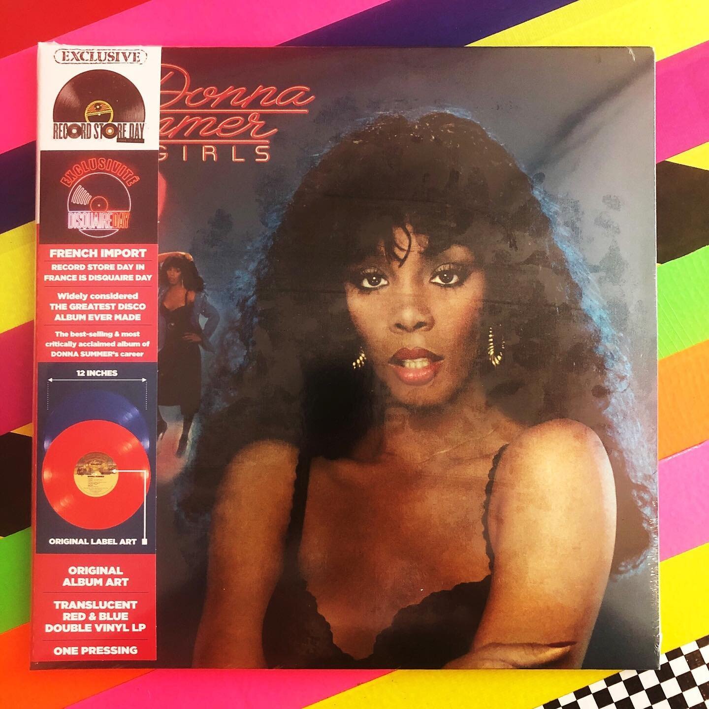 Disquaire Day leftovers&hellip; Donna is waiting&hellip;
.
Les restes du Disquaire Day&hellip; Donna attend&hellip;
 .
.
#disquaireday #donnasummer #badgirls #disco #giorgiomoroder #rarevinyl #dance #theflipsidevinyl #disquaire #recordstore #france #