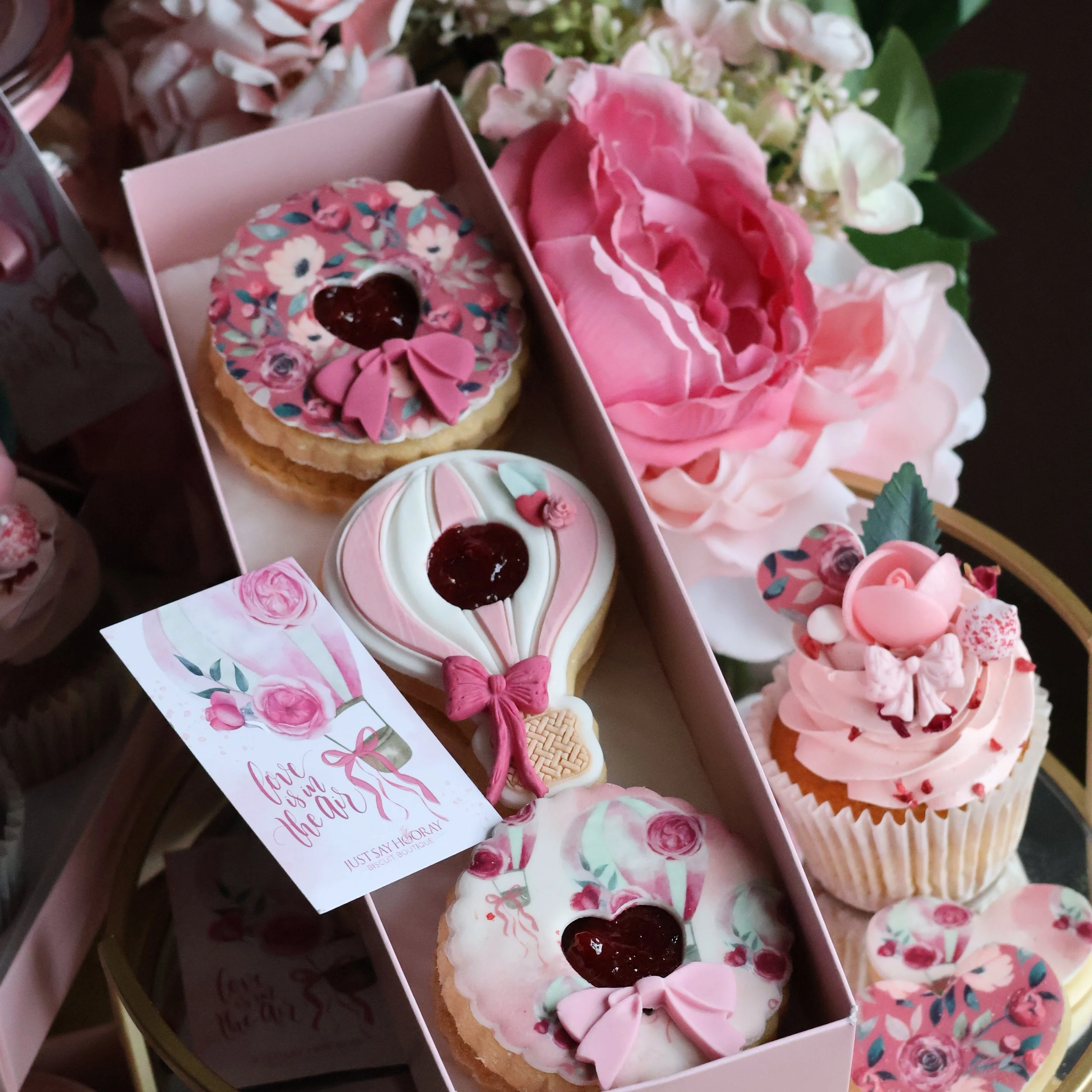 Trio Shortbread Sandwich (Air Balloon)