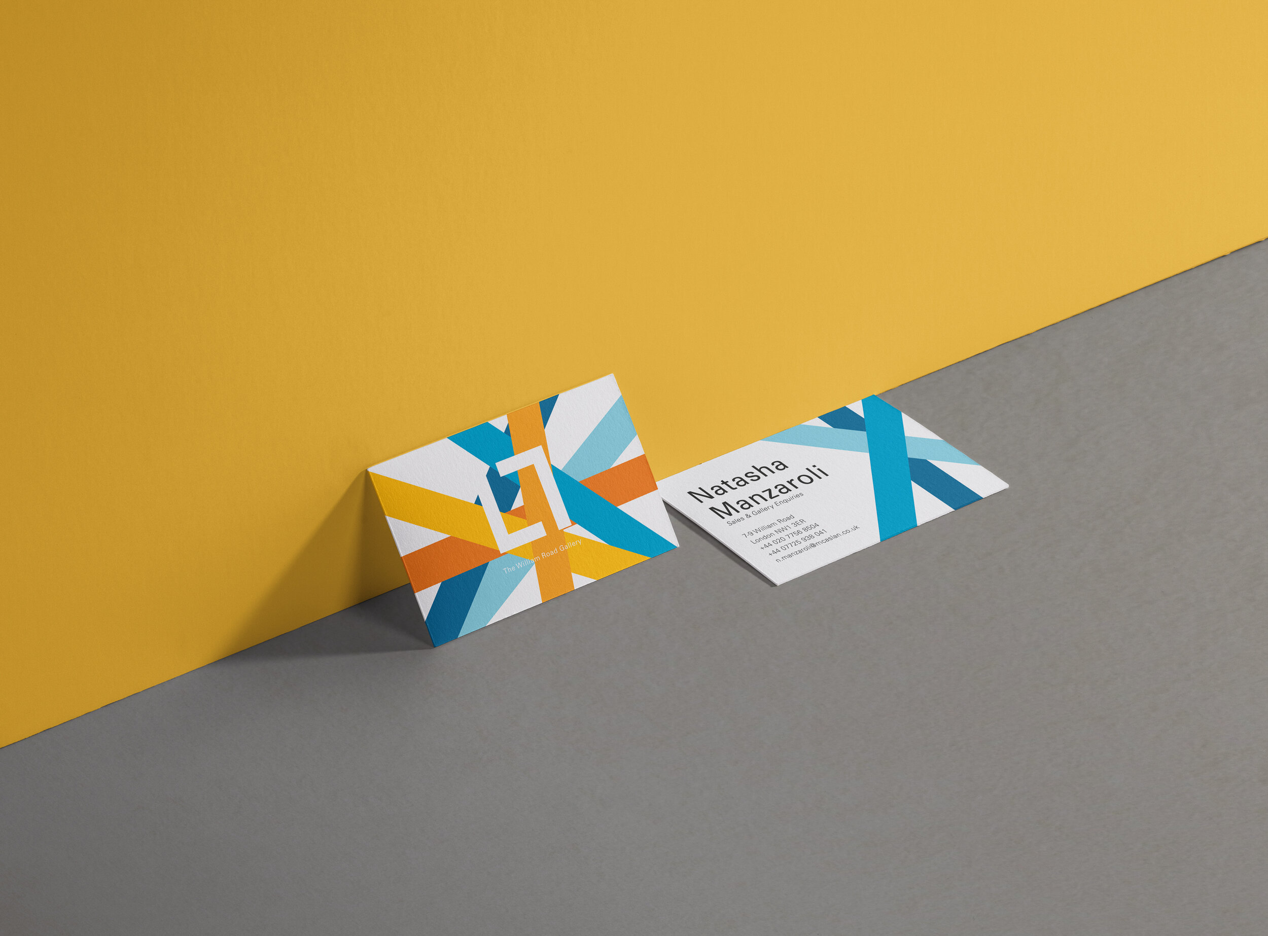 2--Business-Card-Mockup.jpg
