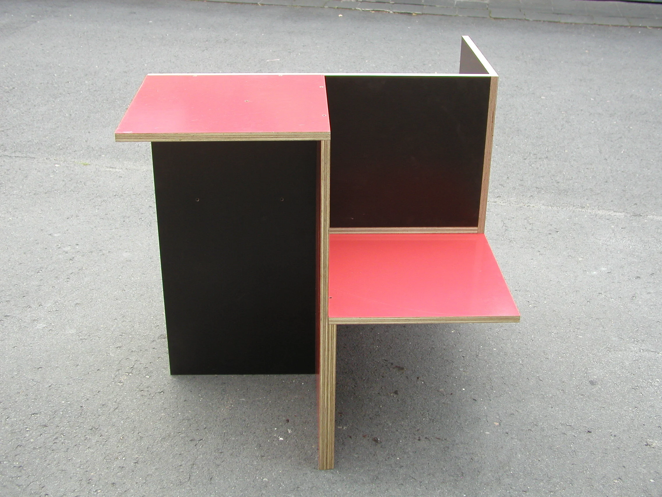1998 Etagere P1010220.JPG