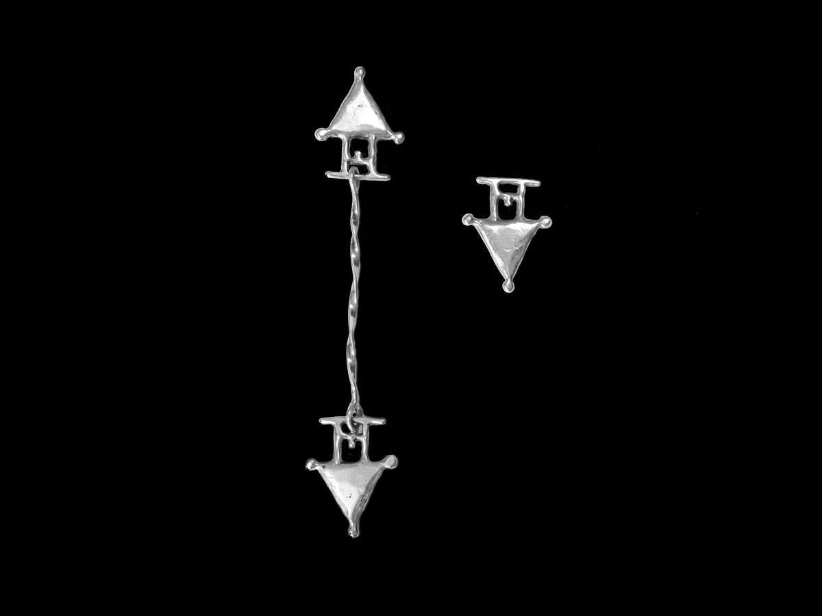ZAMAAN ASYMMETRICAL EARRINGS
